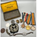 A trio set of WW1 MEDALS Belonging to S-8000 PTE. T.T. MORTON. GORDONS. Dog tags, Gordon Highlanders