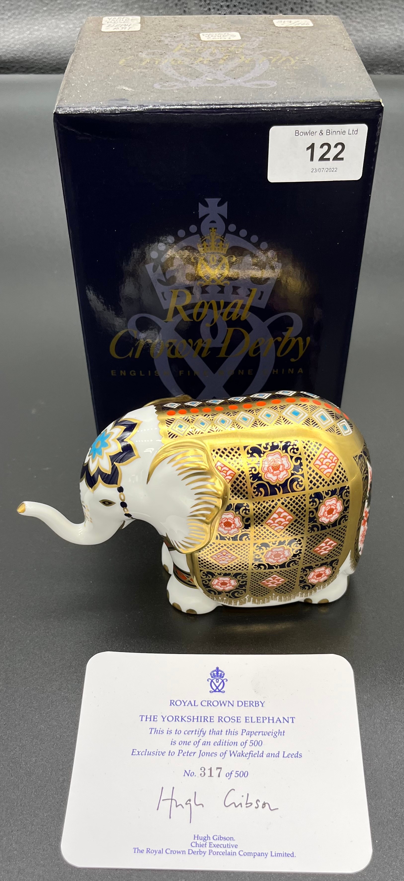 Royal Crown Derby paperweight 'The Yorkshire Rose Elephant' Limited edition 317 of 500. Comes with