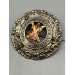 Pipers plaid brooch possibly Black watch [7.5cm in diameter]