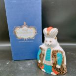 Large Royal Crown Derby Royal Persian cat with box. 16 cm in height.