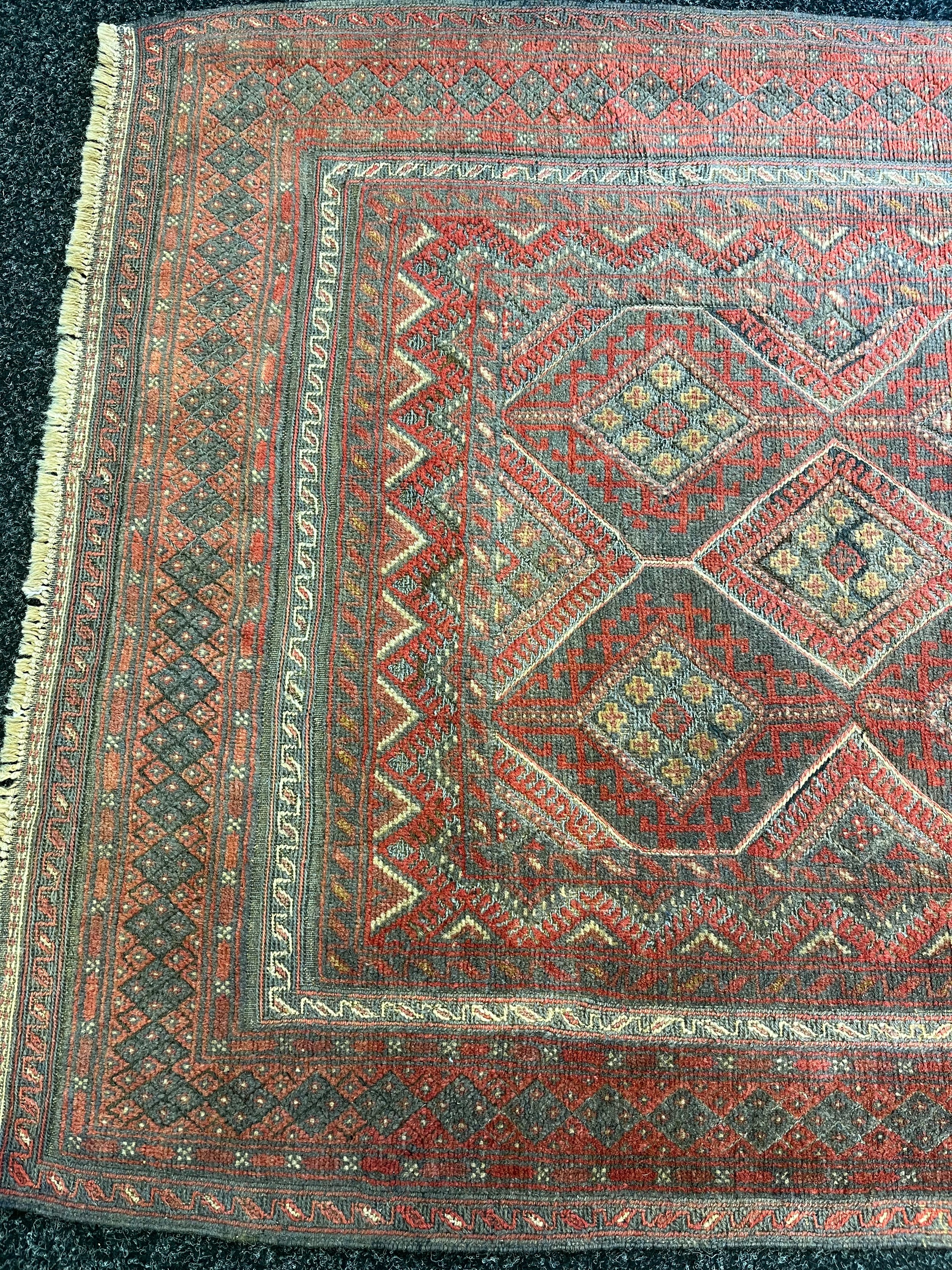 Antique handmade kilm rug, comes with certificate of authenticity [194x121cm] - Image 5 of 7