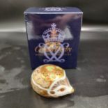 Royal crown Derby ivy hedgehog with box . 6 cm in length .