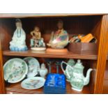 2 Shelves of collectables includes Indian bust, vintage travel set, grindley coffee pots, Mackintosh