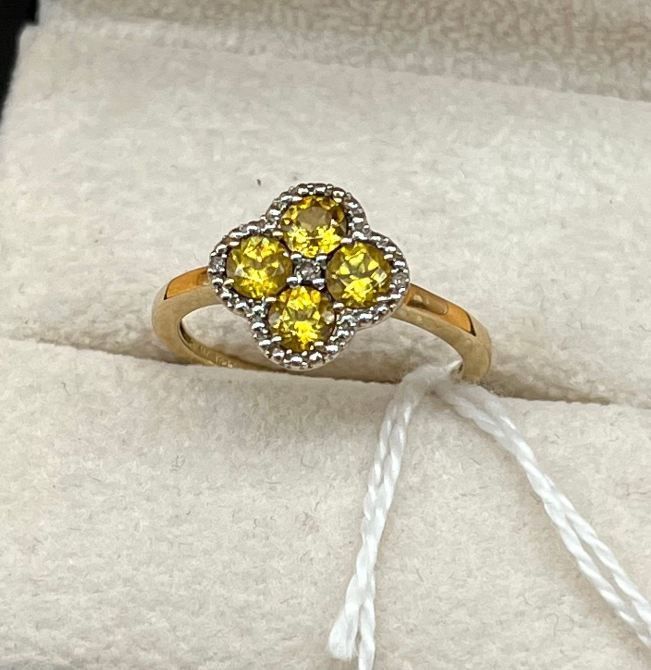 10ct yellow gold ladies ring set with four yellow tourmaline stones surrounded by diamond - Image 2 of 2