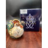 Royal crown Derby farmyard cockerel paperweight with stopper and box .