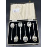 Boxed set of 6 Birmingham silver tea spoons produced by William Suckling Ltd.