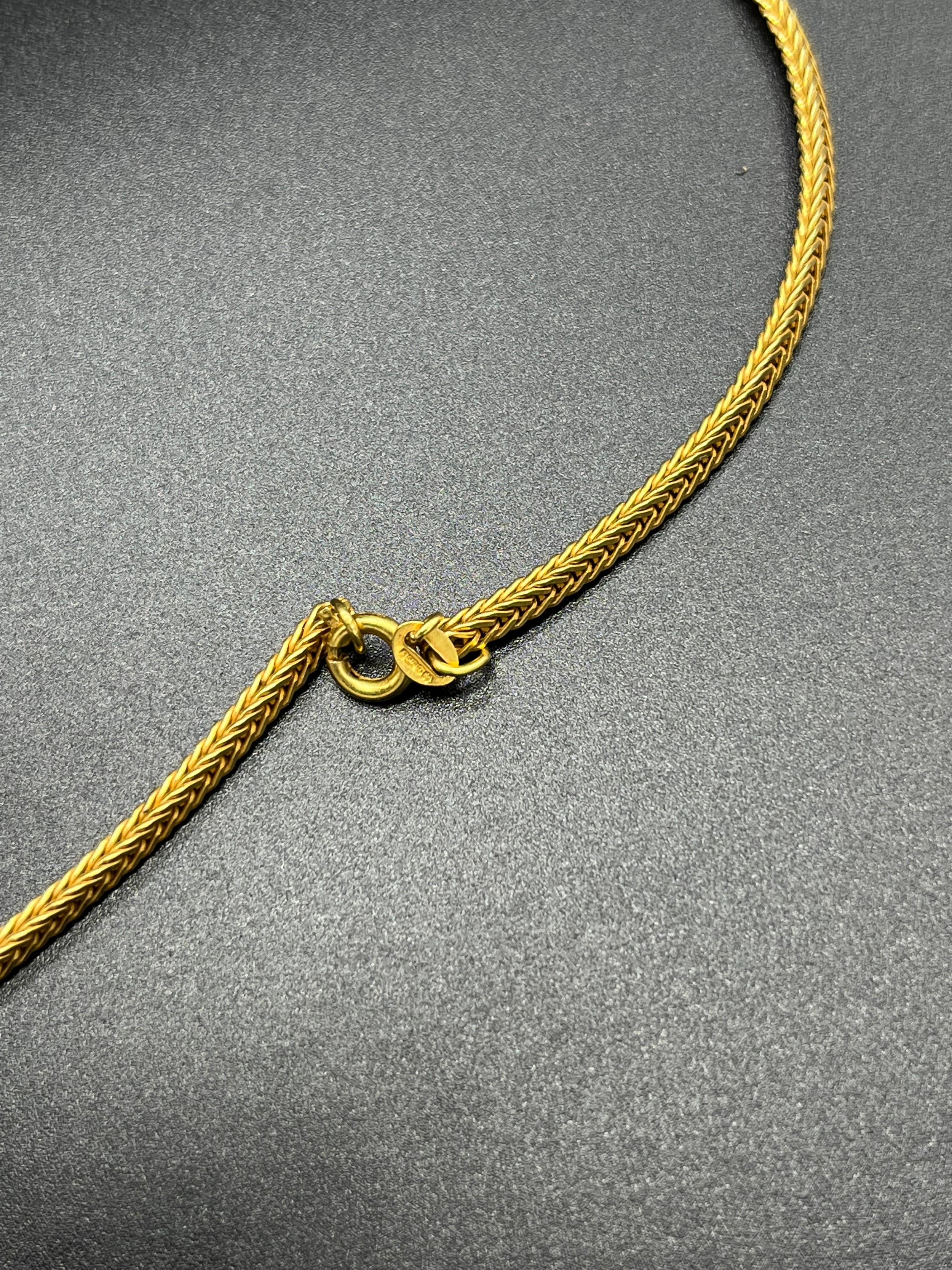 9ct yellow gold fox link necklace [40cm in length] [9.89grams] - Image 2 of 2