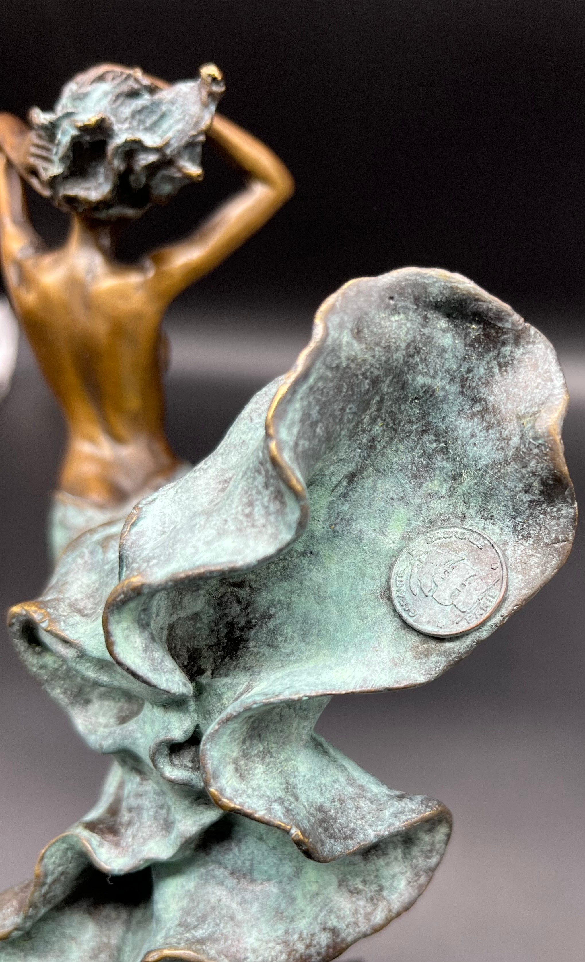 A Bronze statue of a Serene Art Nouveau nude lady figurine, mounted on a veined Marble base. - Image 5 of 5