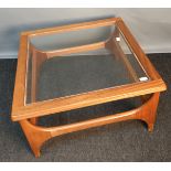 Mid-century teak coffee table [Stateroom][41x75x75cm]