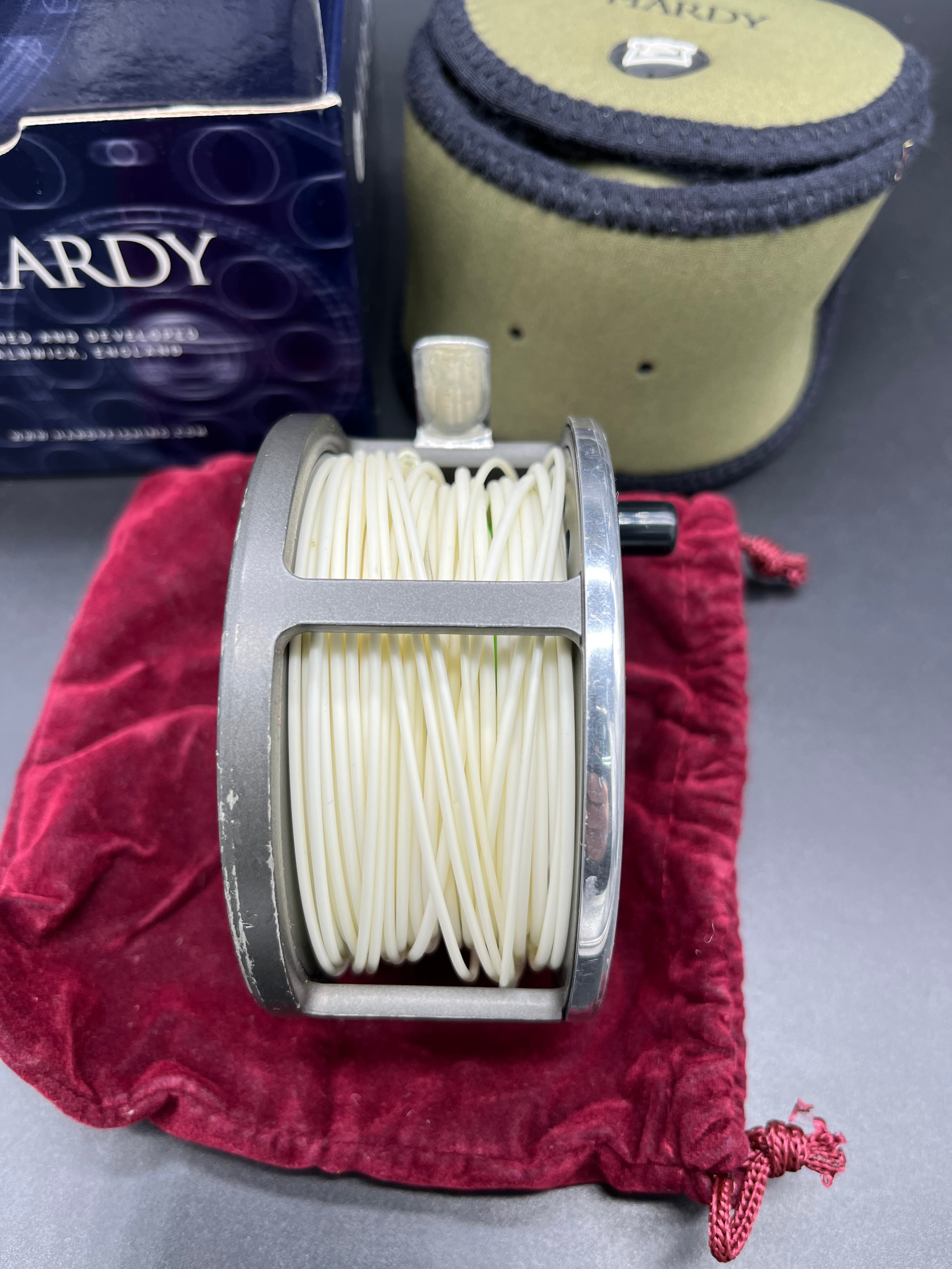 Hardy Bros. 'Marquis' Salmon No.3. Fly reel, line and hardy pouch bag. Comes with a box- not - Bild 3 aus 4