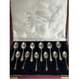 Boxed Set of silver tea spoons. Produced by Travis, Wilson & Co Ltd [105.98 grams]