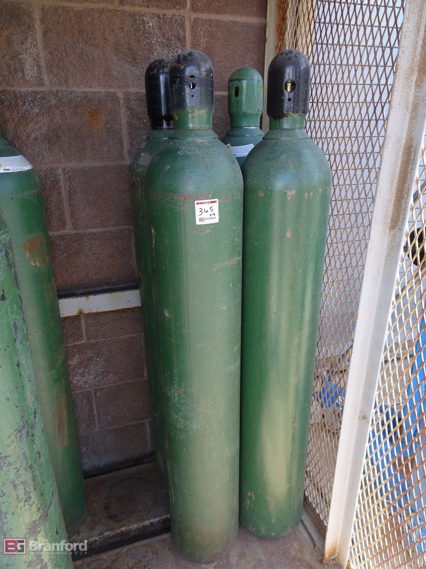(4) Canisters Airgas UN1072, Compressed Oxygen