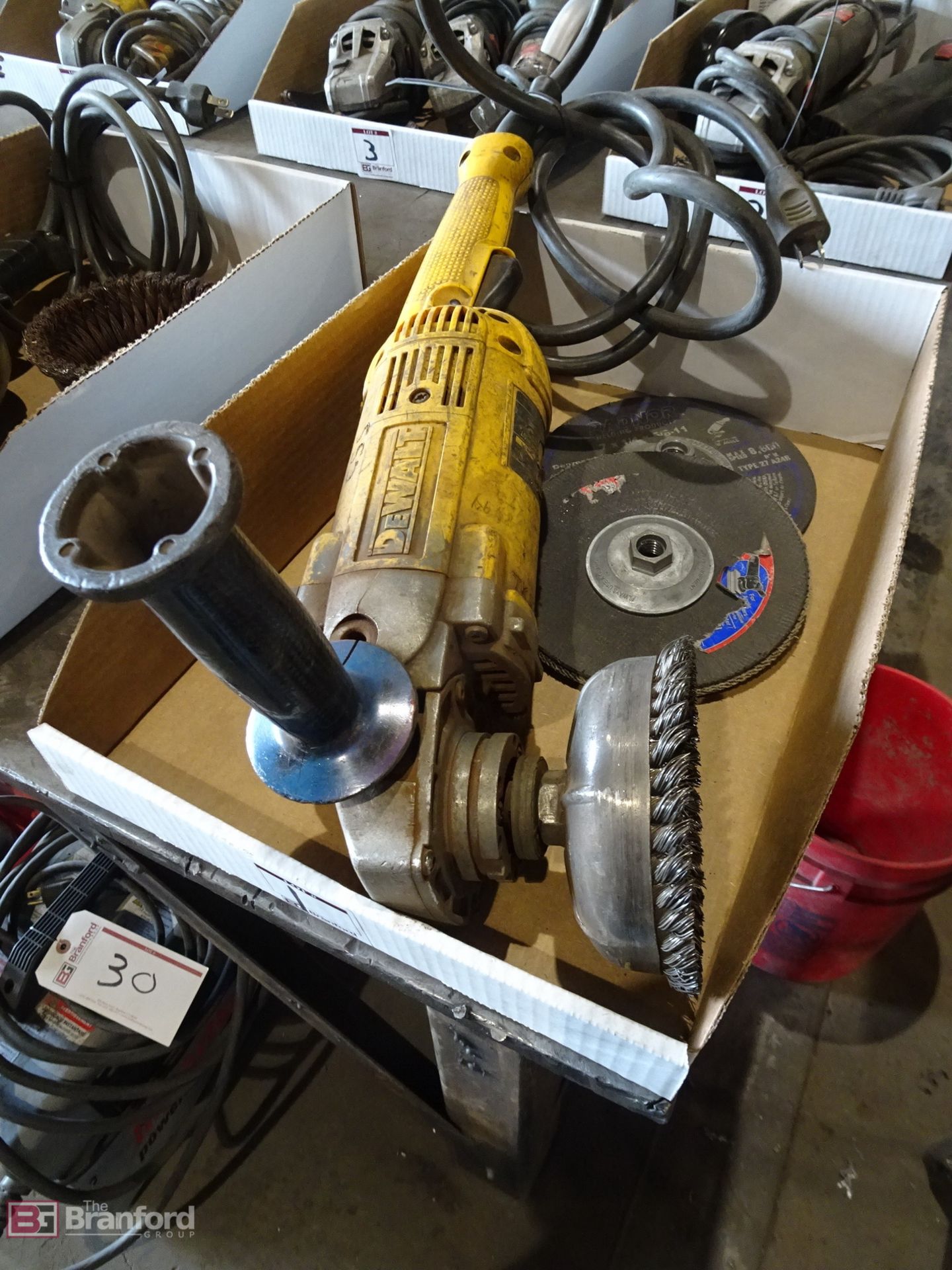 DeWalt Model L28494, Cut-Off/Angle Grinder