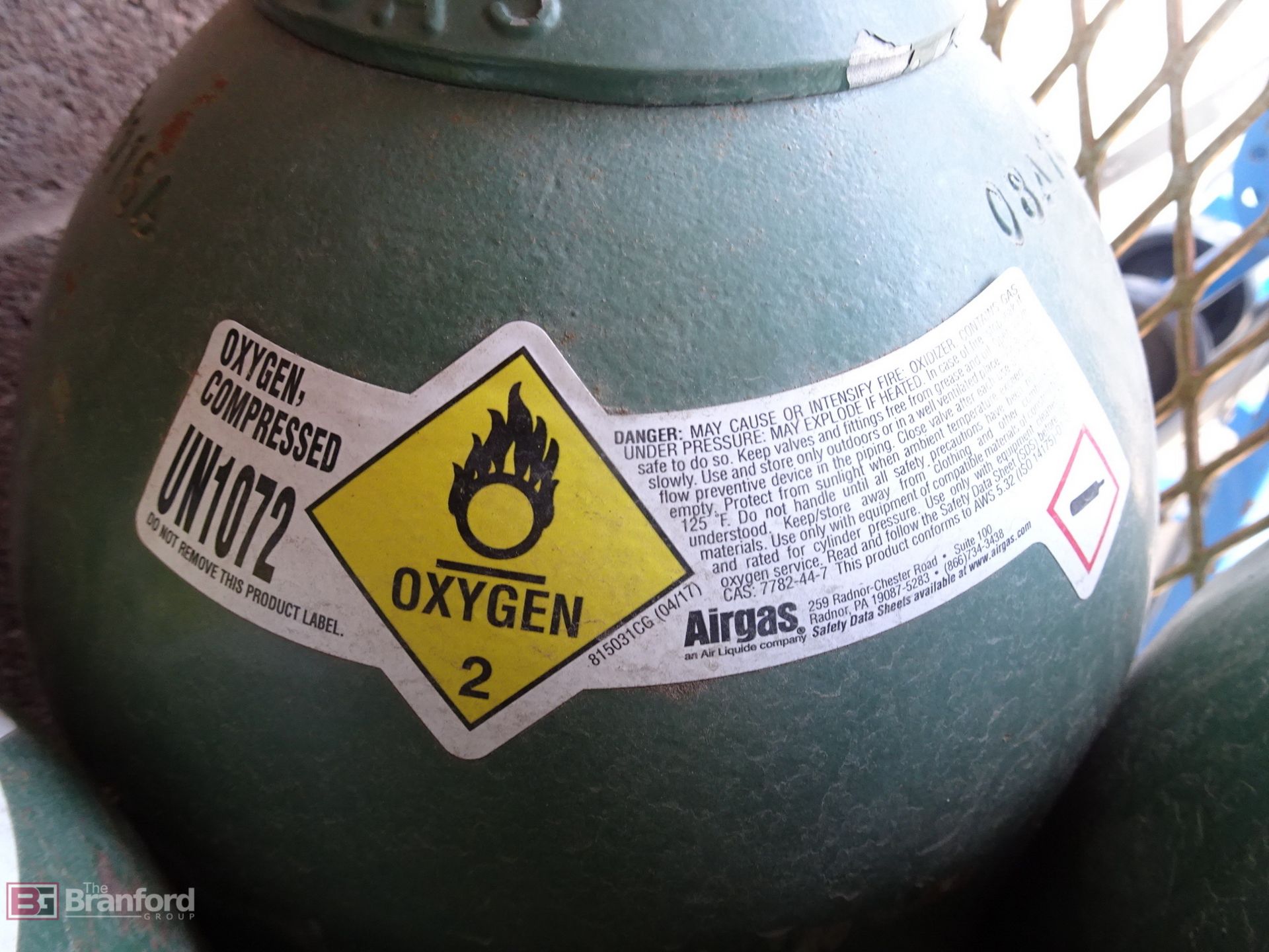 (4) Canisters Airgas UN1072, Compressed Oxygen - Image 2 of 2