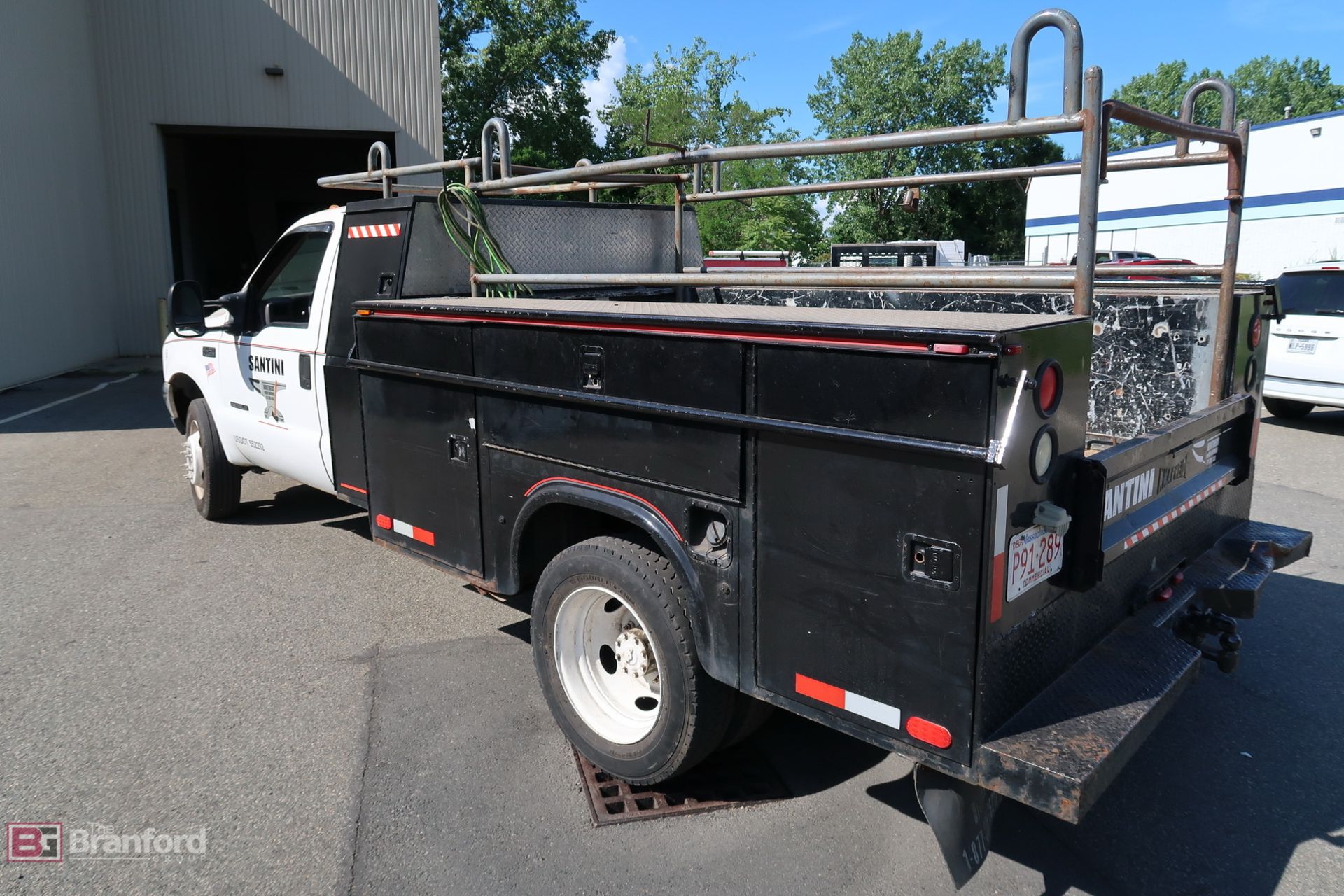 Ford F450XL Super Duty Utility Truck - Image 6 of 14