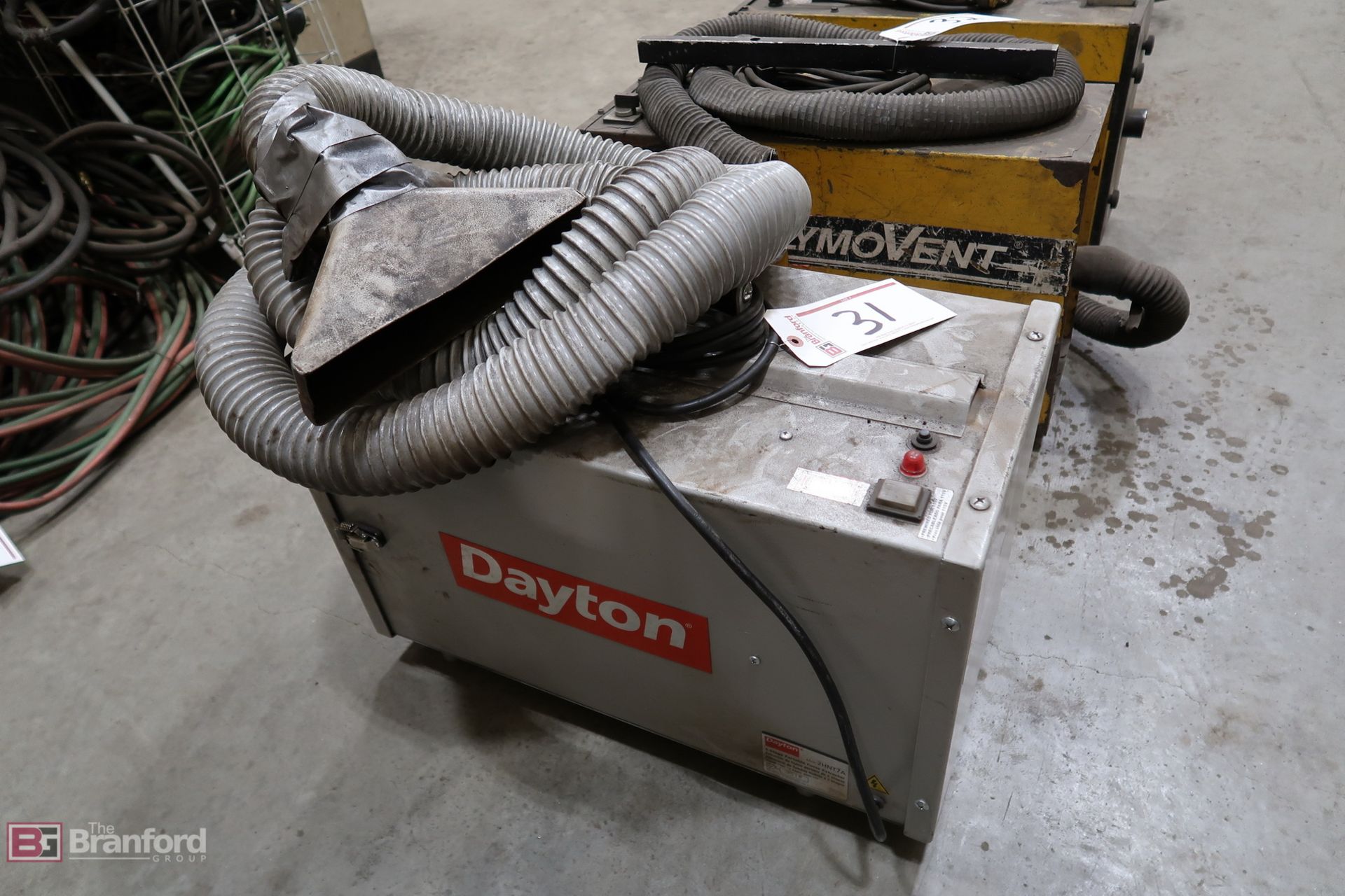 Dayton 2HNT7A 5-Stage Portable Fume Extractor