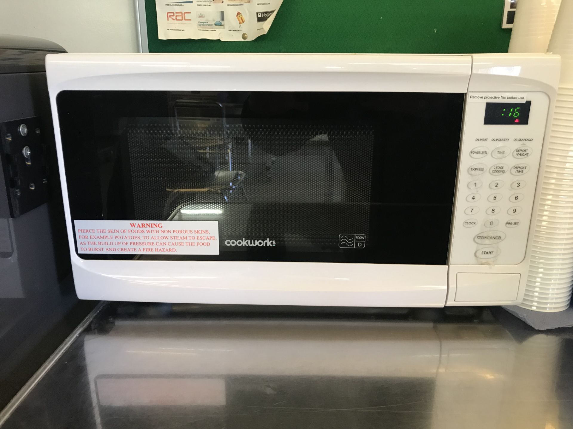 3 x Microwave Ovens - Image 8 of 9