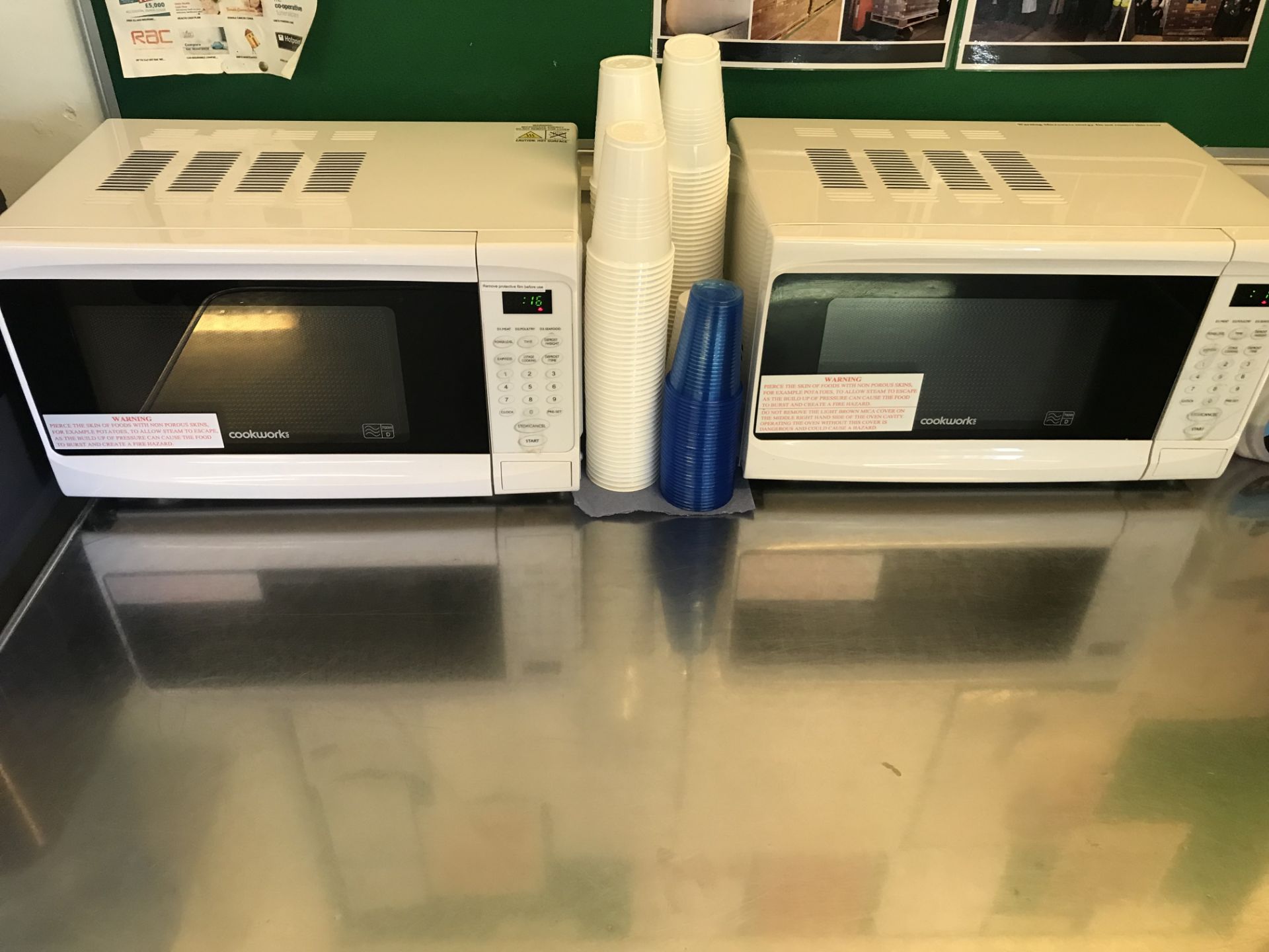 3 x Microwave Ovens - Image 7 of 9