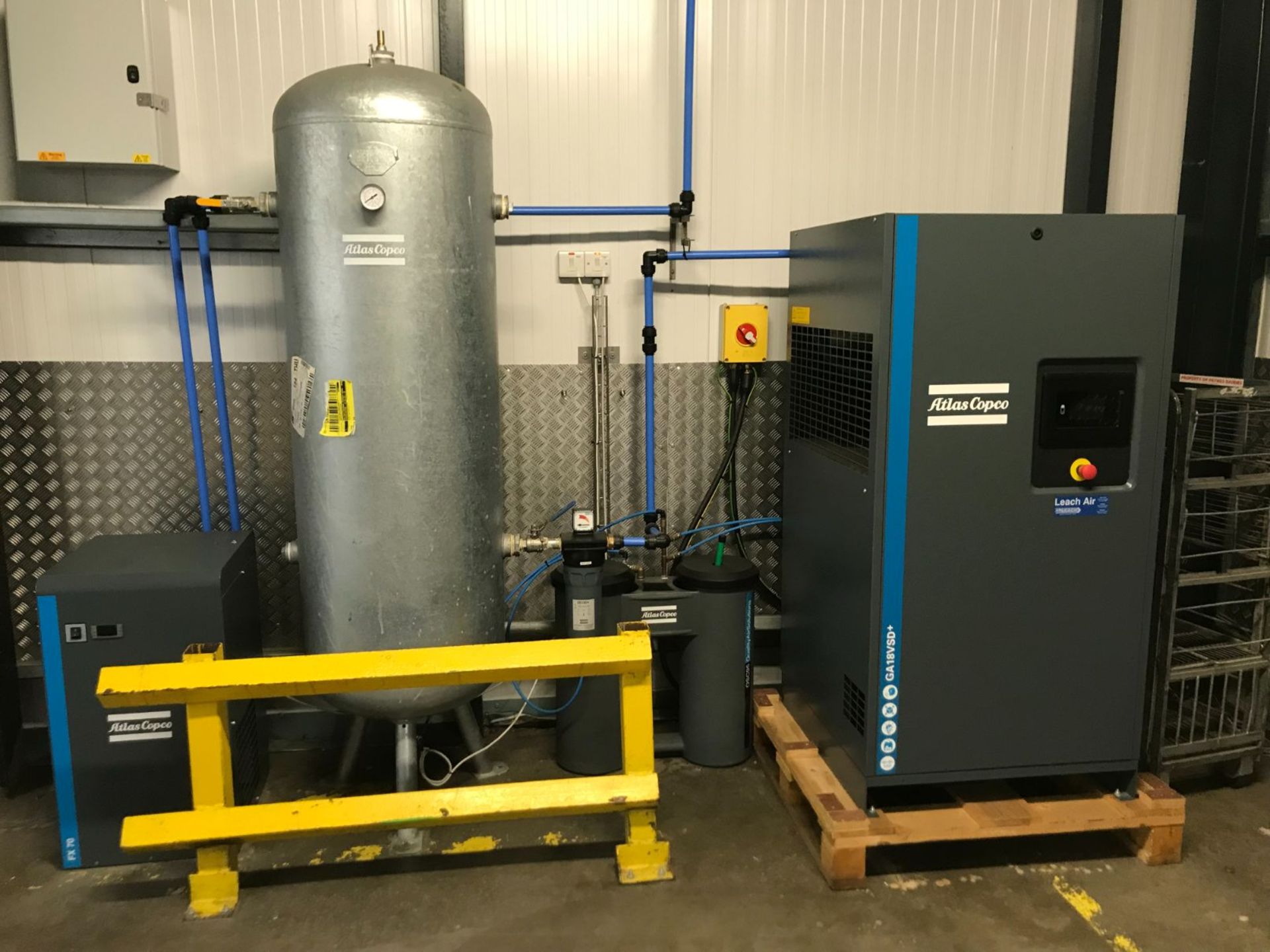 Compressed air plant comprising; Atlas Copco GA18VSD+ packaged air compressor 18kW, maximum working - Image 2 of 13