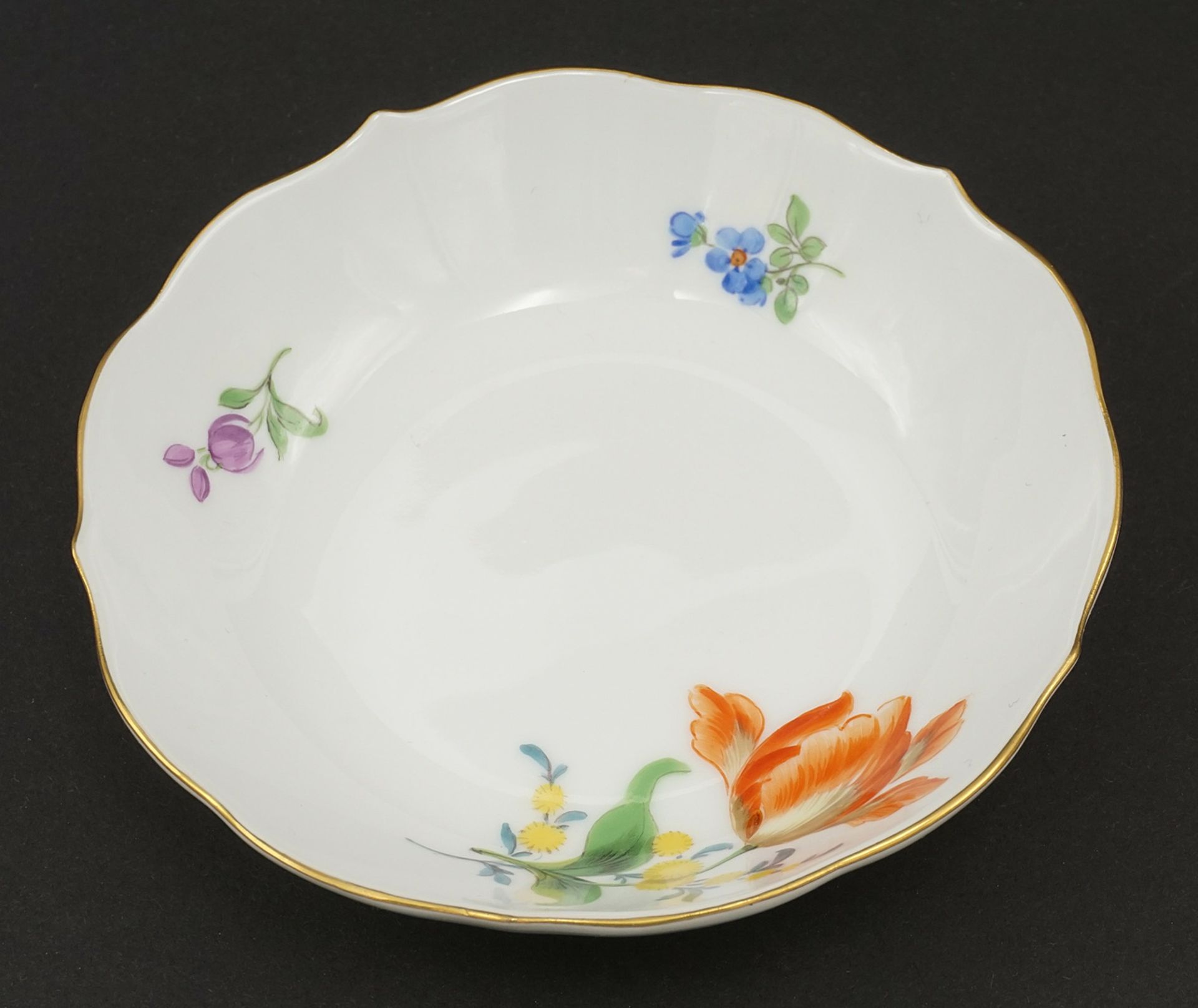 Meissen Schälchen mit Bunter Blume