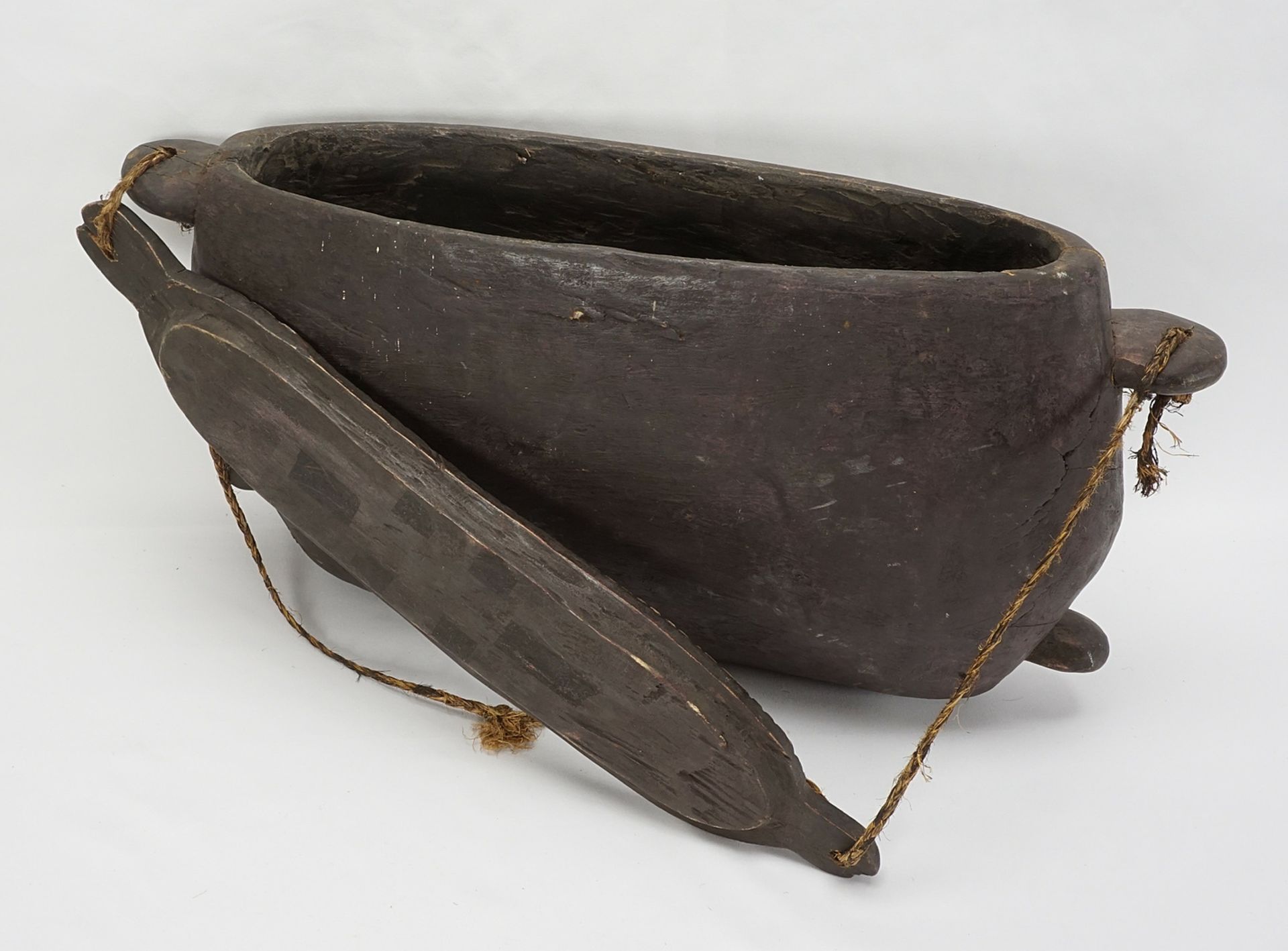 Shoulder bag made of wood, DR Congo - Image 4 of 5