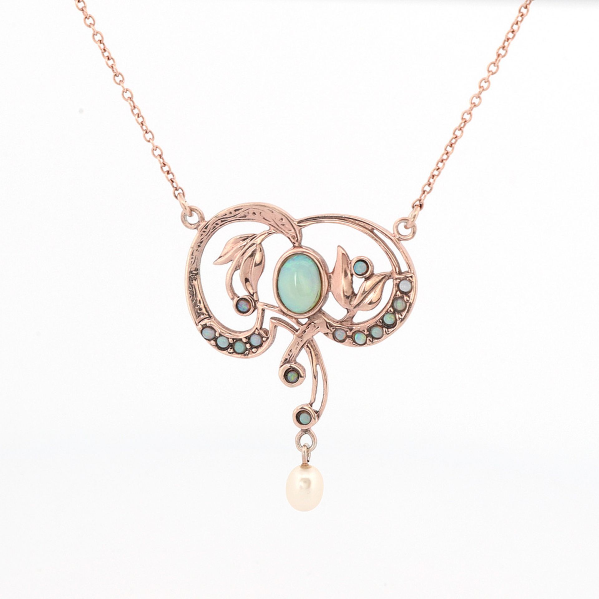 Necklace with opals and pearl
