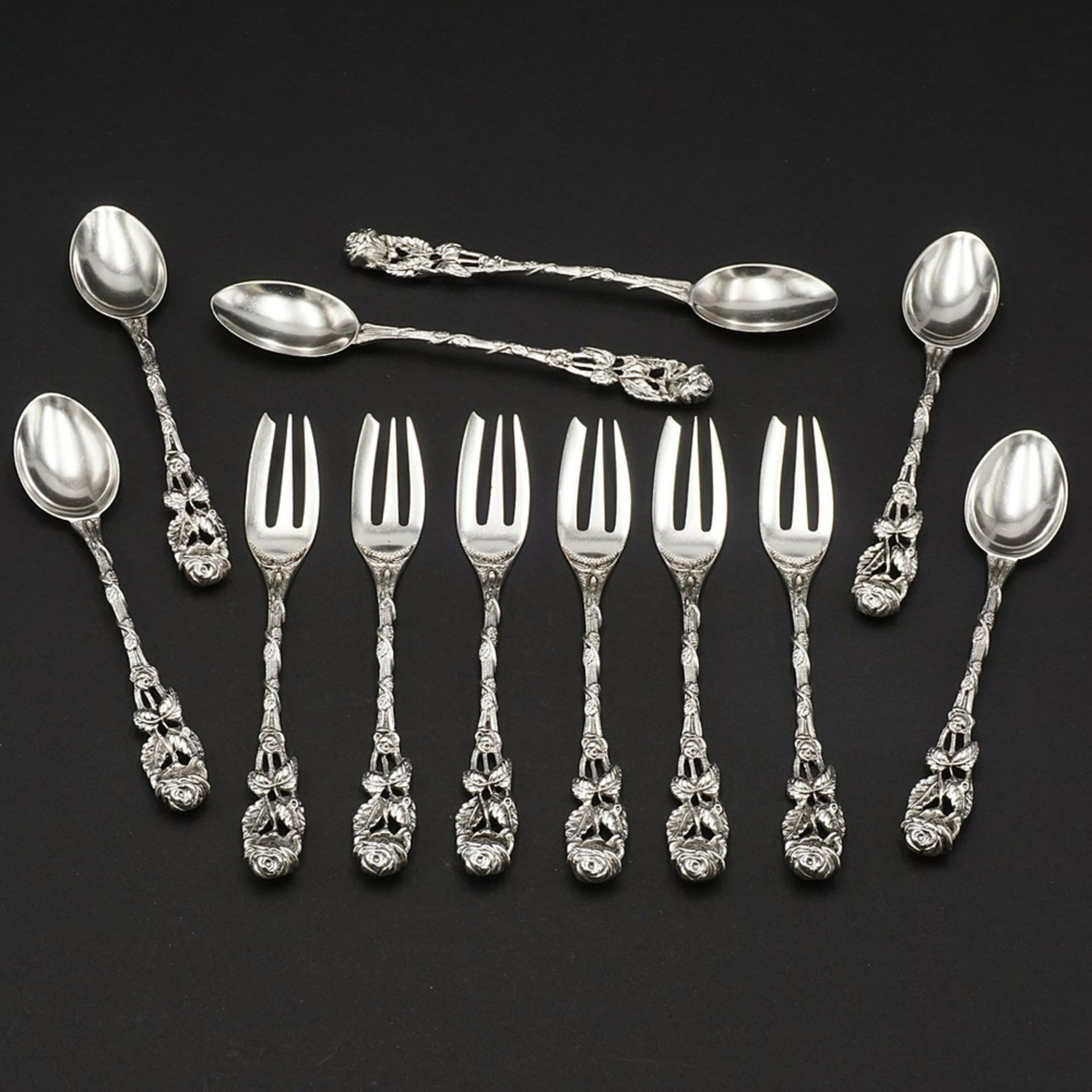 Six coffee / teaspoons and cake forks each with Hildesheimer Rose