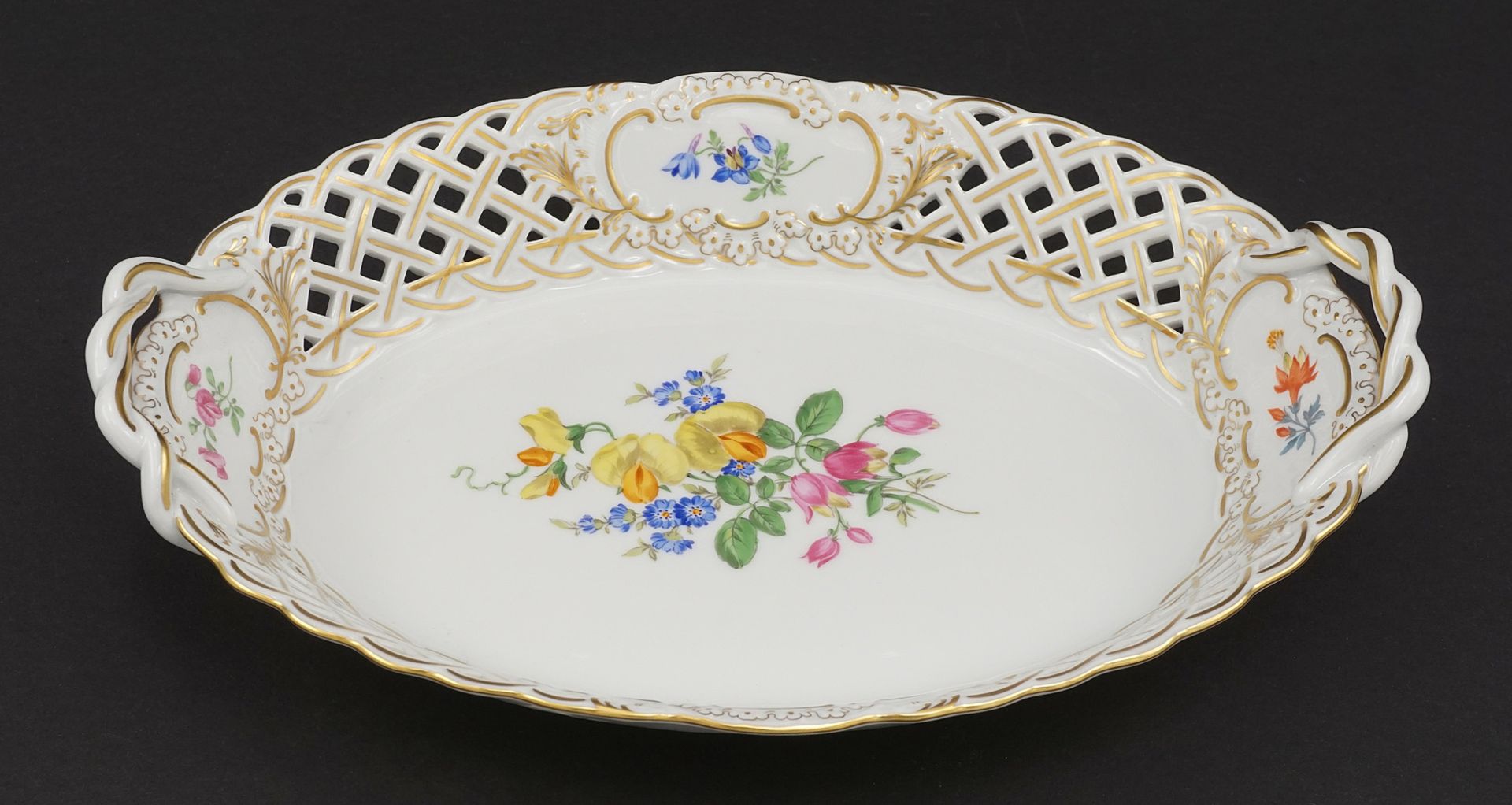 Meissen bowl with flower painting