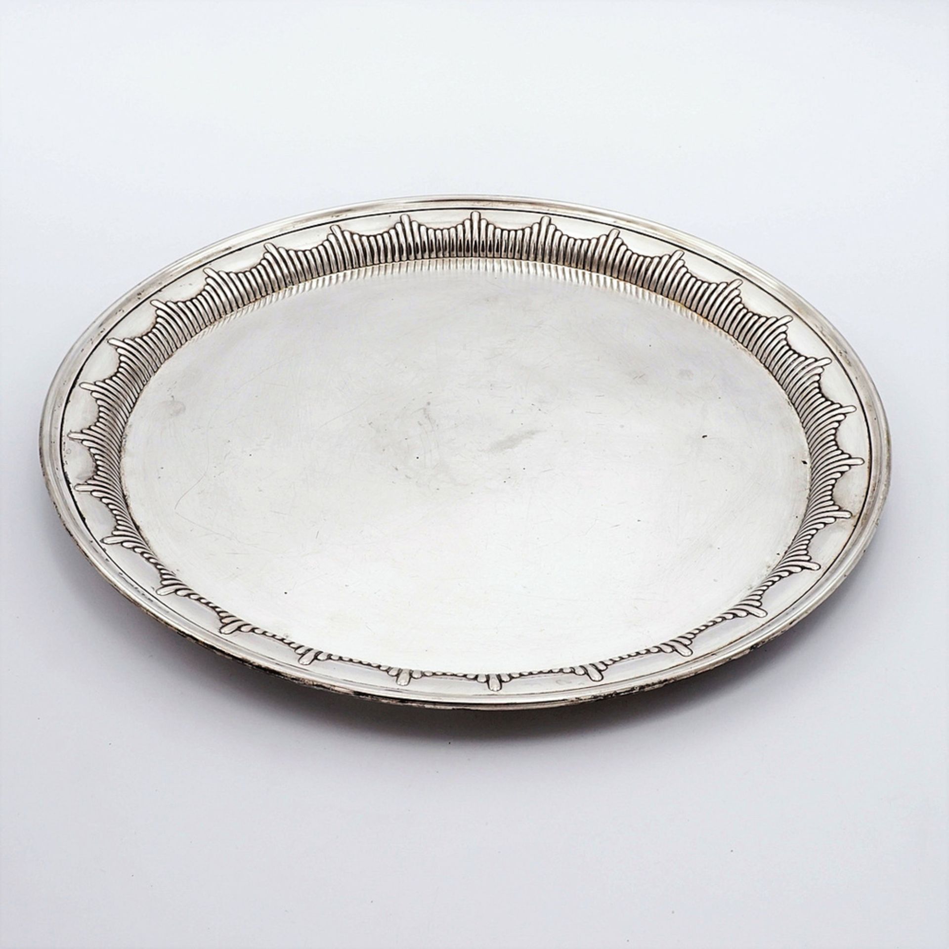 Round solid gold & sons tray