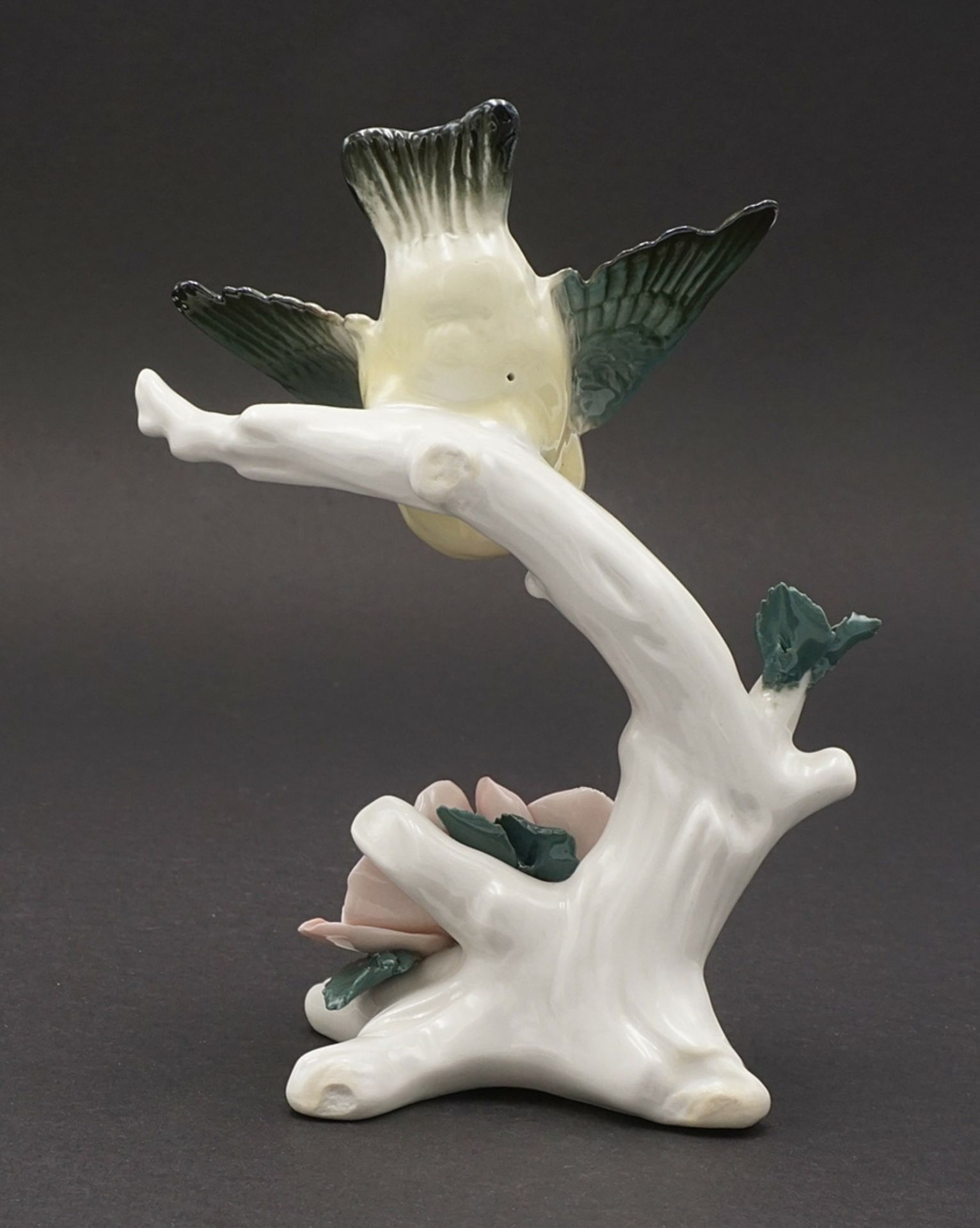 Two porcelain factory Karl Ens Volkstedt bird figures   - Image 6 of 8