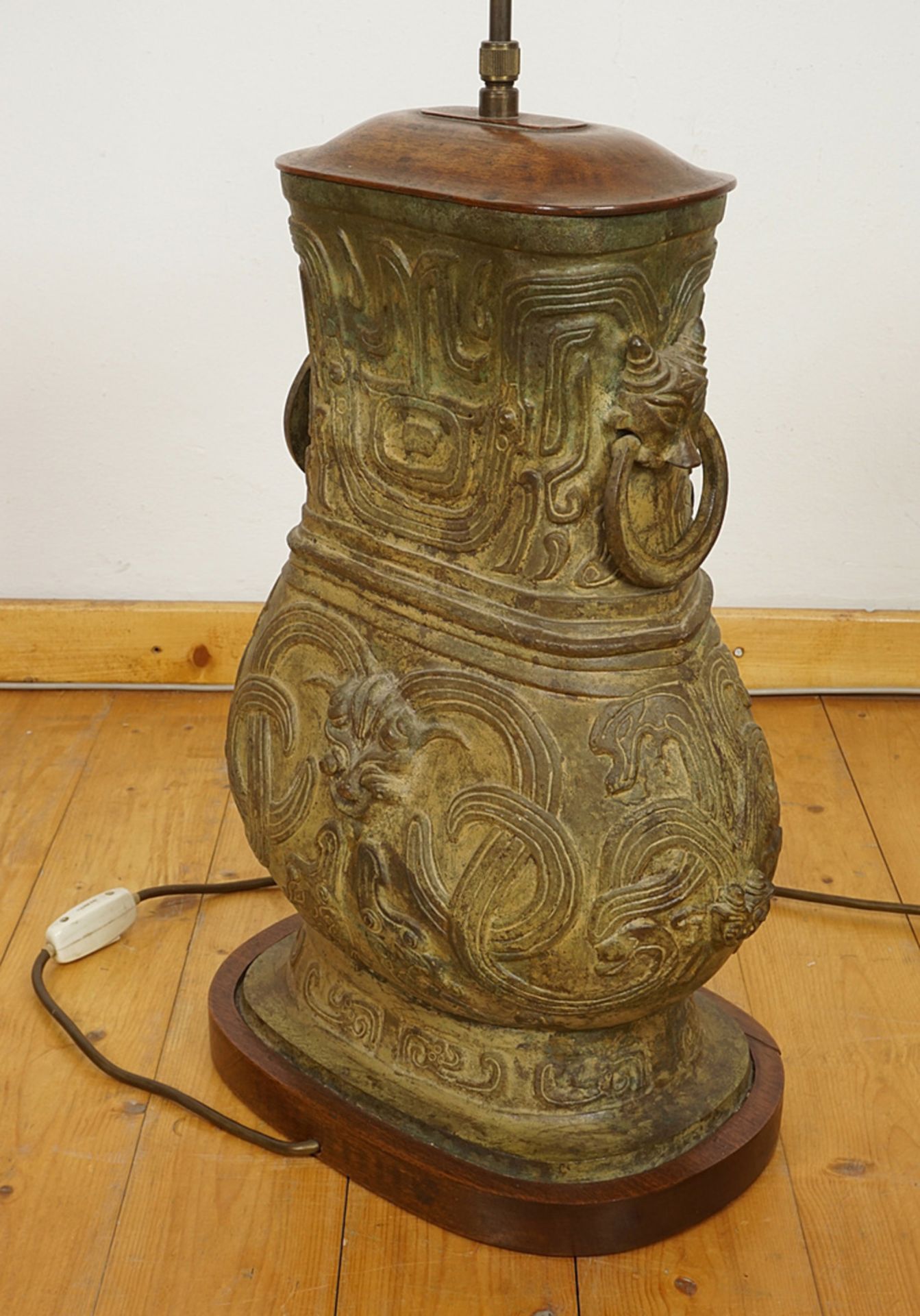 Asiatische Bronzelampe / Tischlampe - Bild 4 aus 6