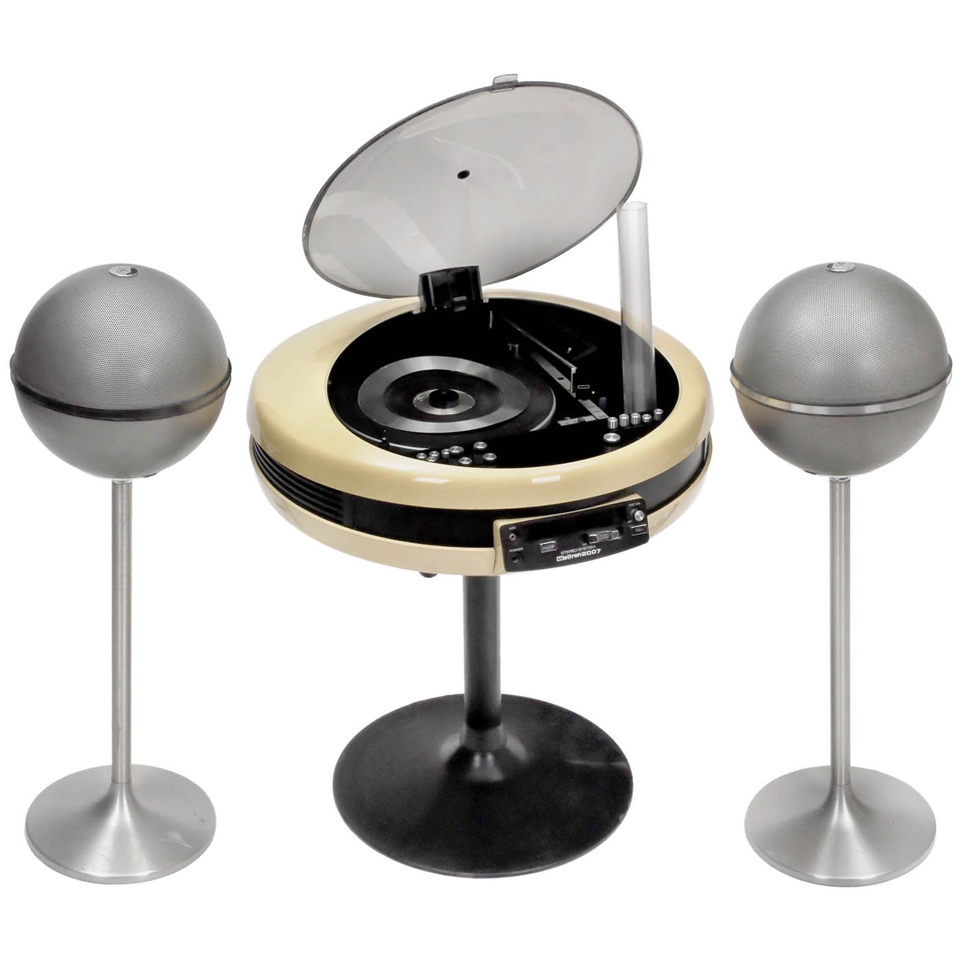 Weltron 2007 Stereo System with Two Grundig Spherical Loudspeakers