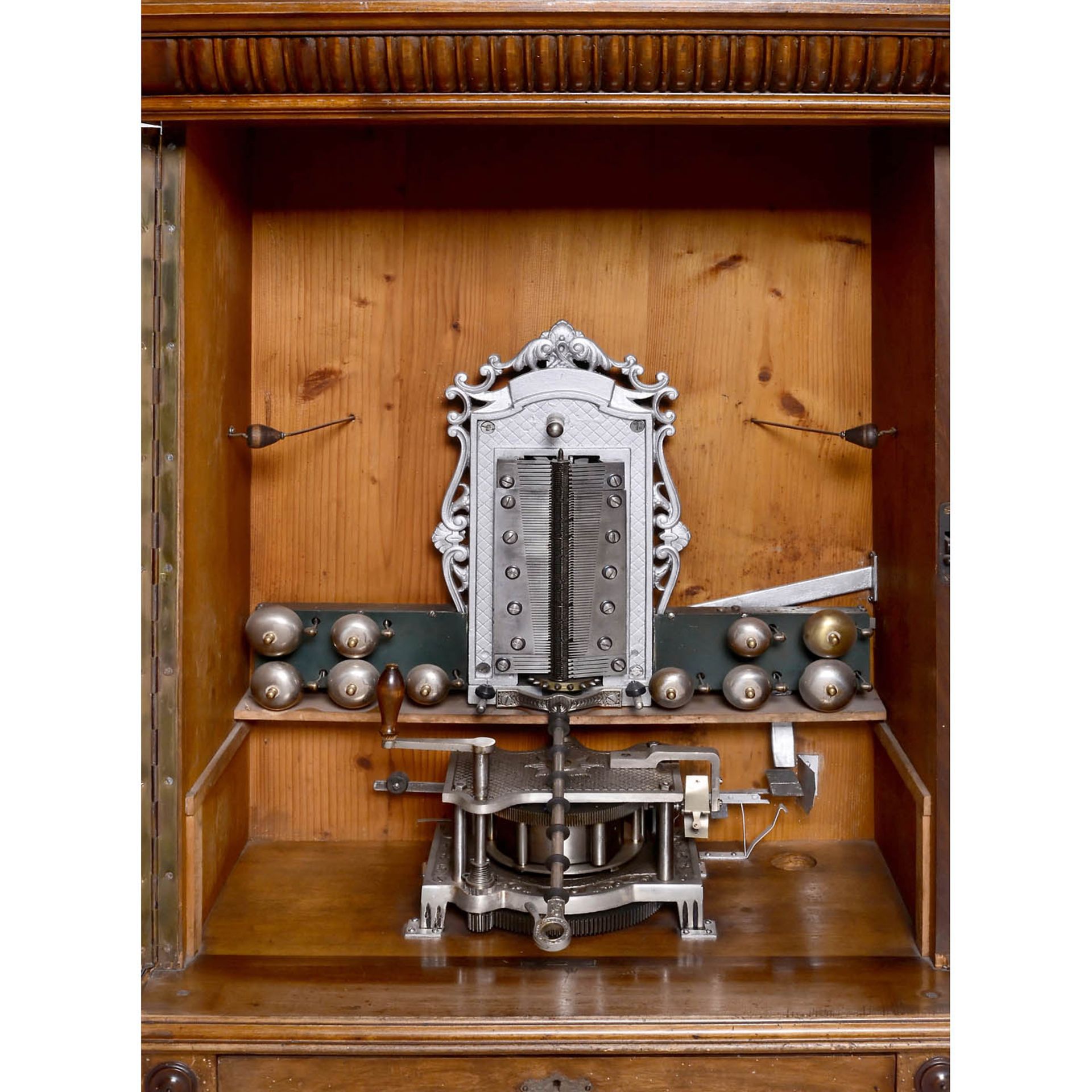 Coin-Operated "Polyhymnia" Disc Musical Box, c. 1900 - Bild 2 aus 2