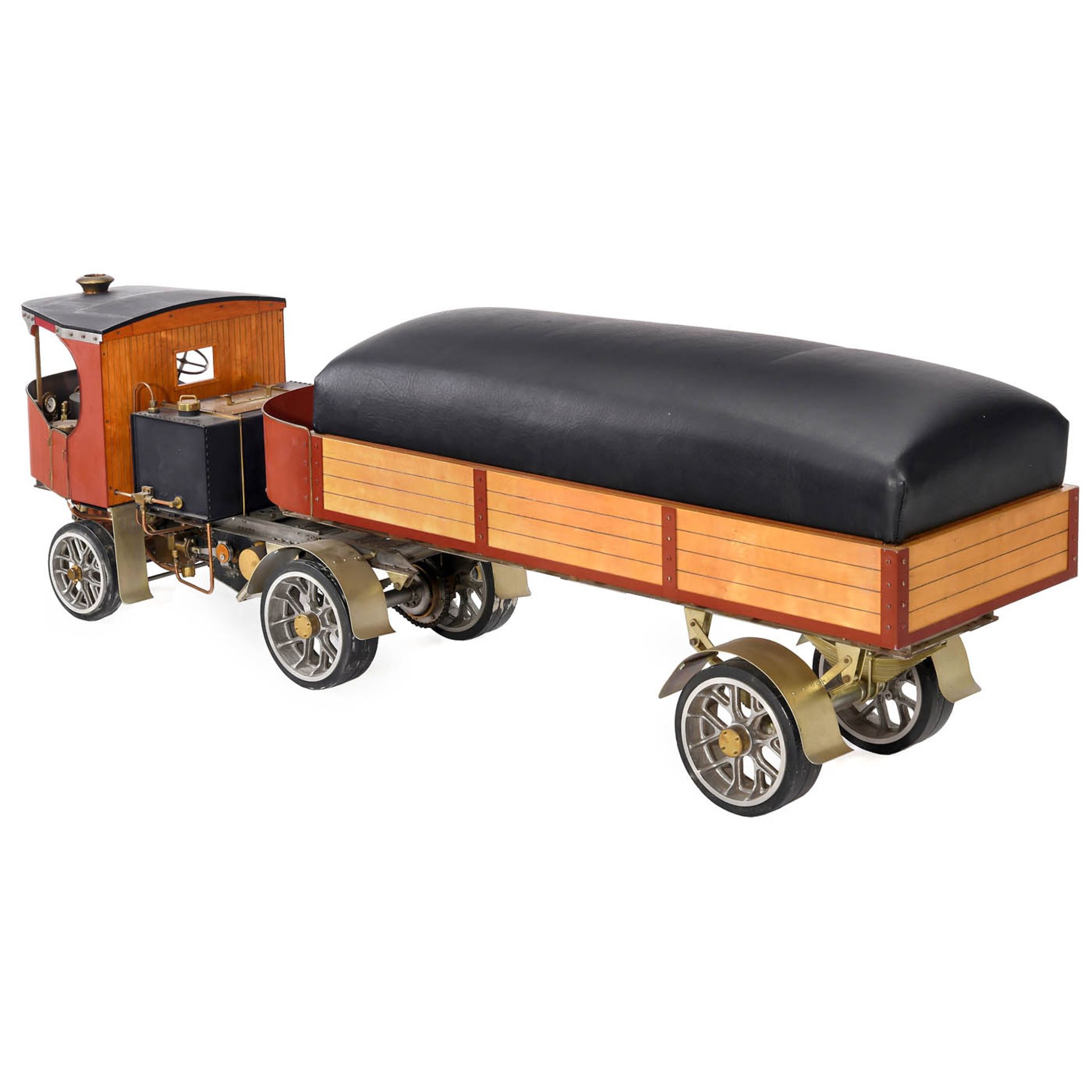 Two-Inch Scale Model of a Clayton Undertype Steam Wagon with Trailer - Image 3 of 6