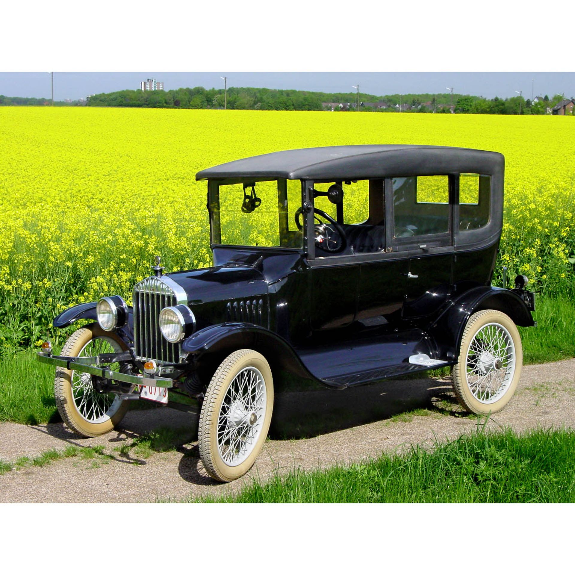 1922 Ford Mod. T "Sedan" Start Price: EUR 32000 Zustand: Built in 1922, serial no. 6.204.517 (
