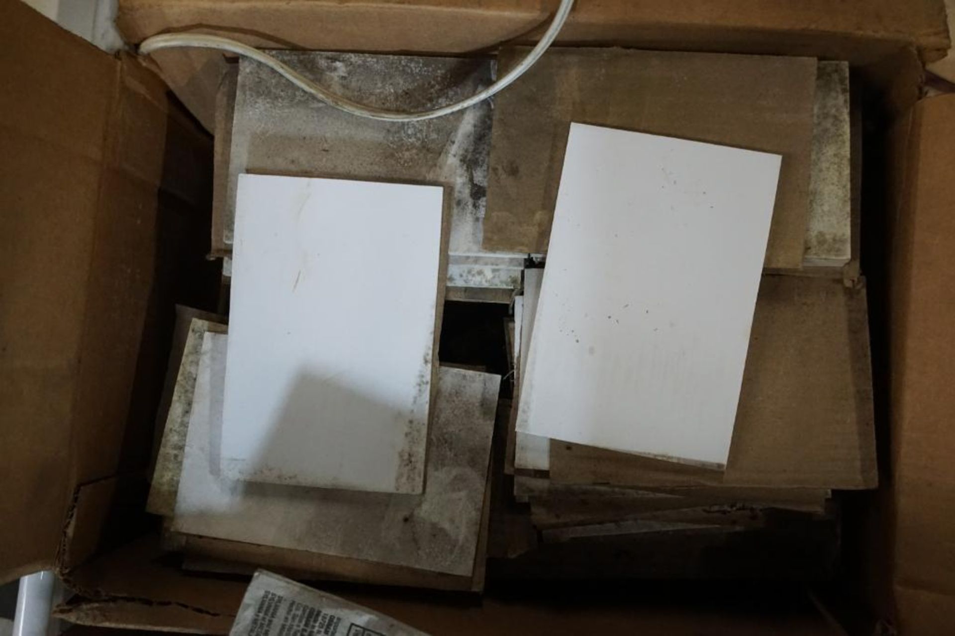 Pallet of Toilet and Light Bulbs, Tiles, and Tile Saw - Image 2 of 4