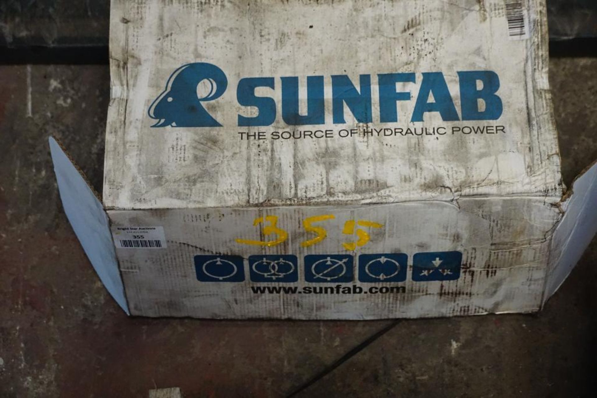 NEW! Sunfab Hydraulic Motor