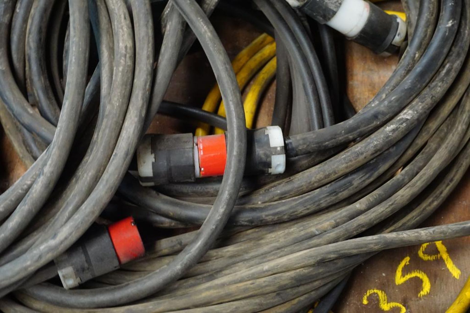 Electric Heavy Duty Cords - Image 6 of 7