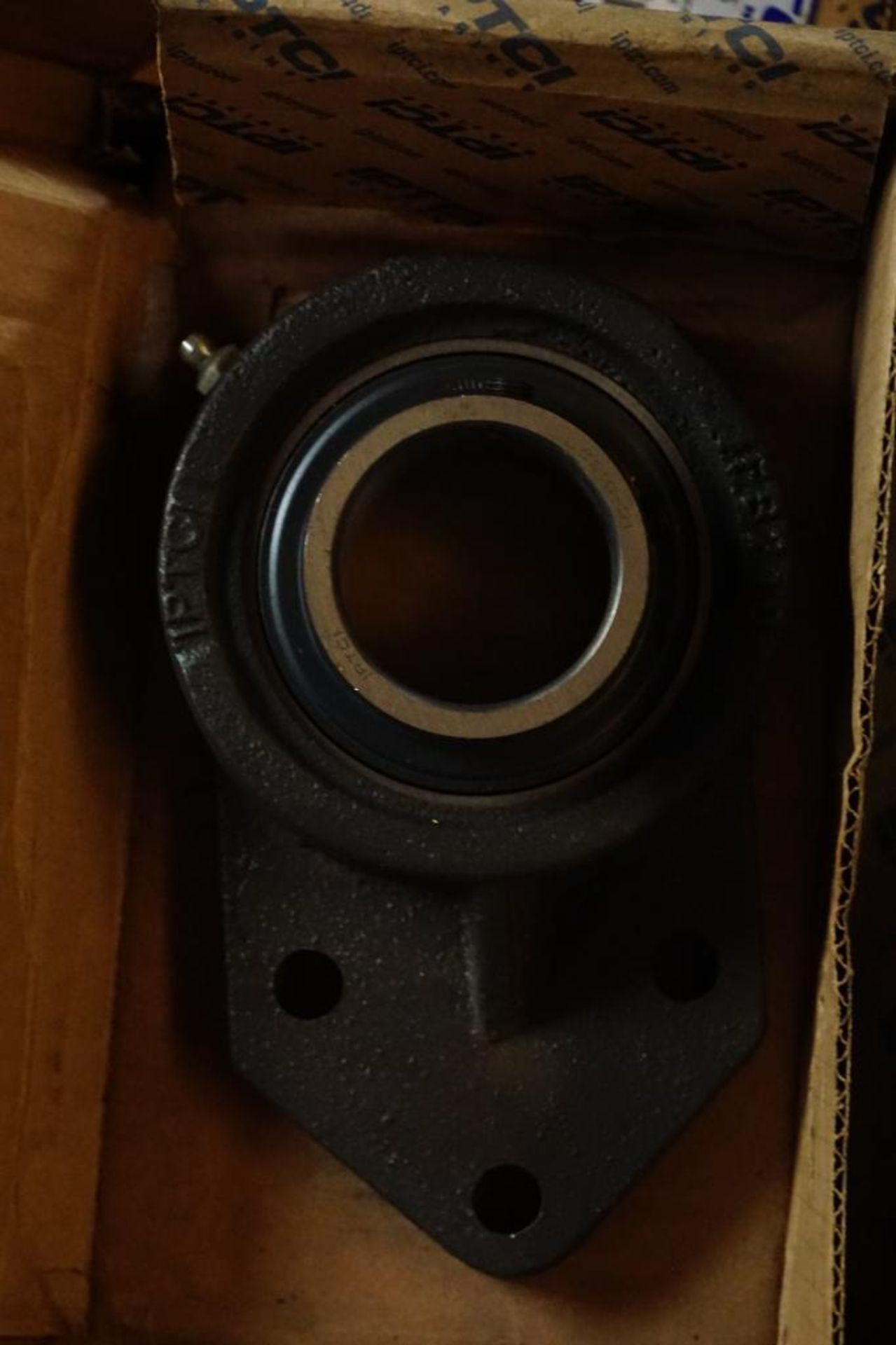 IPTCI Pillow Blockand Flange Bearings - Image 7 of 10