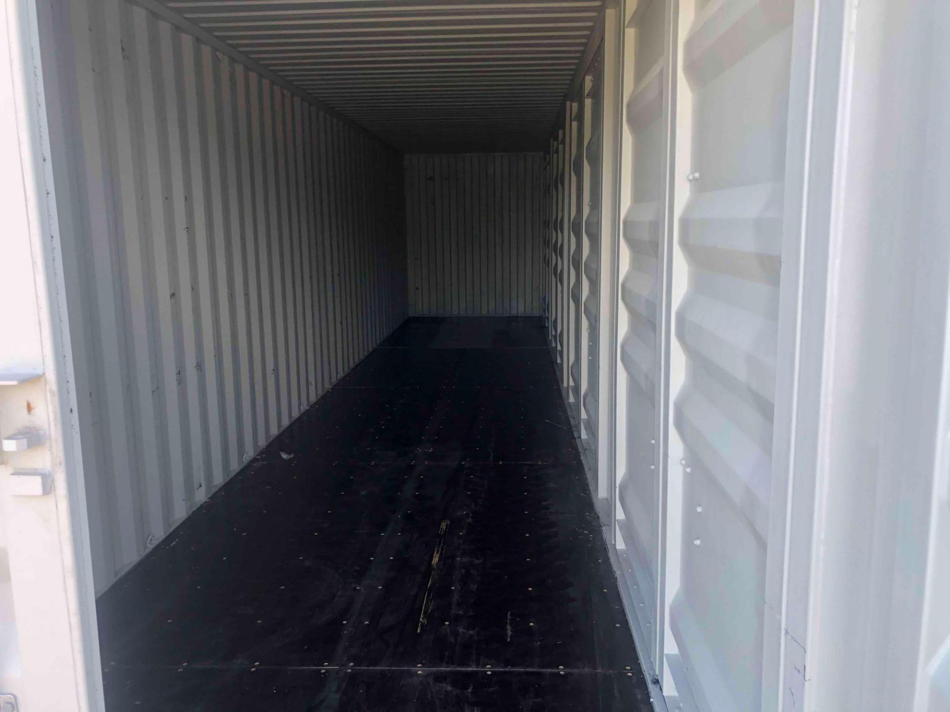 New 40' Shipping Container - Image 9 of 11