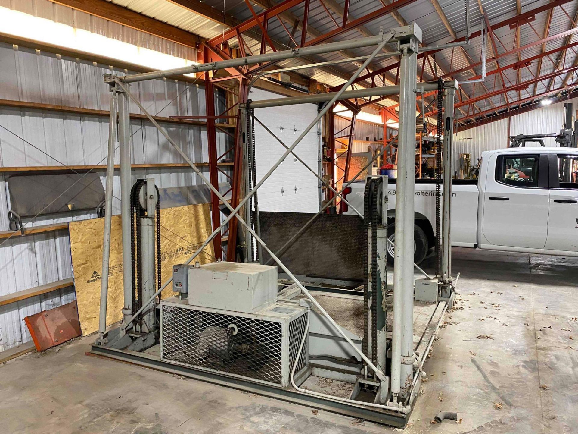 Fork Truck Service Lift - Image 4 of 10