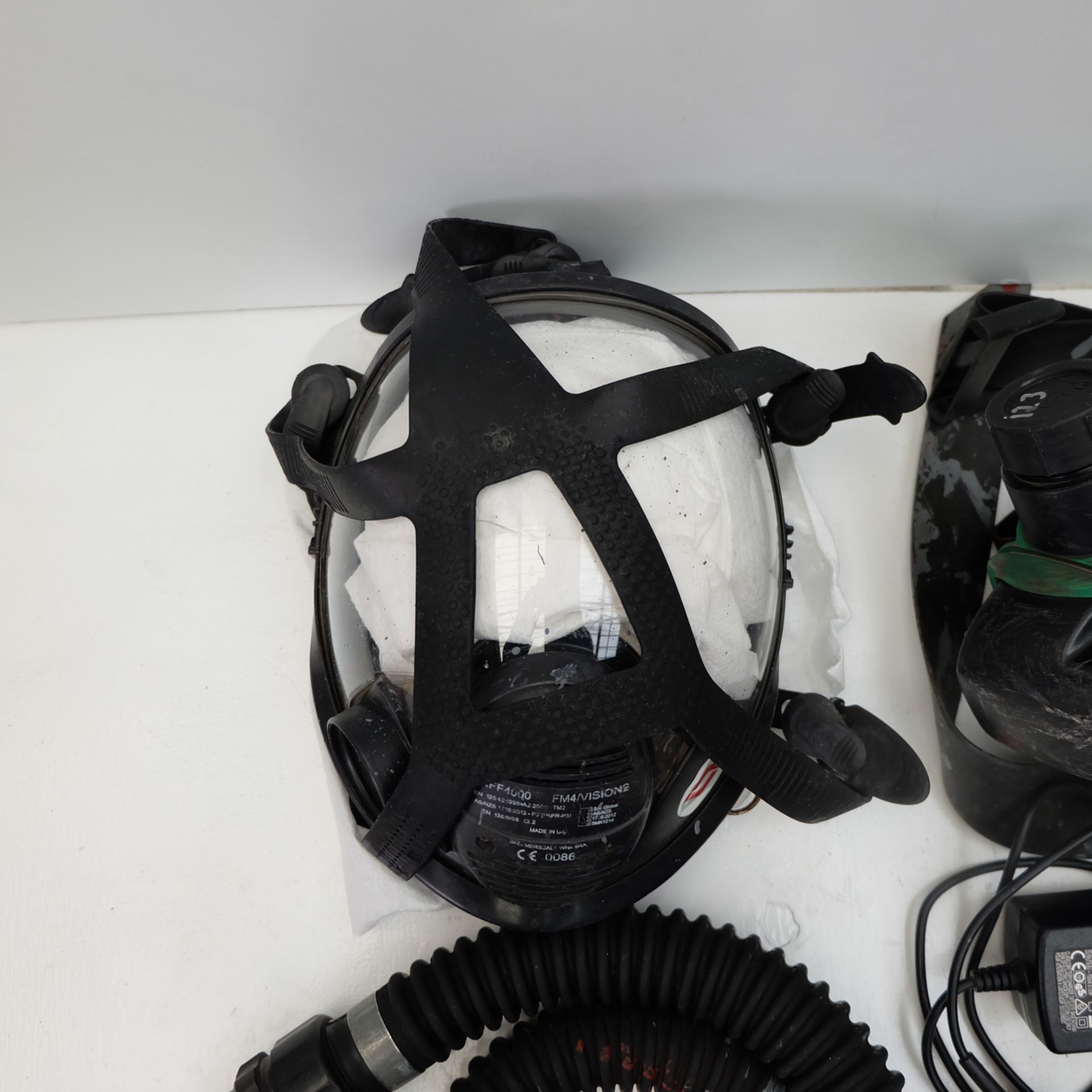 SCOTT Safety Respirator Set. - Image 2 of 8