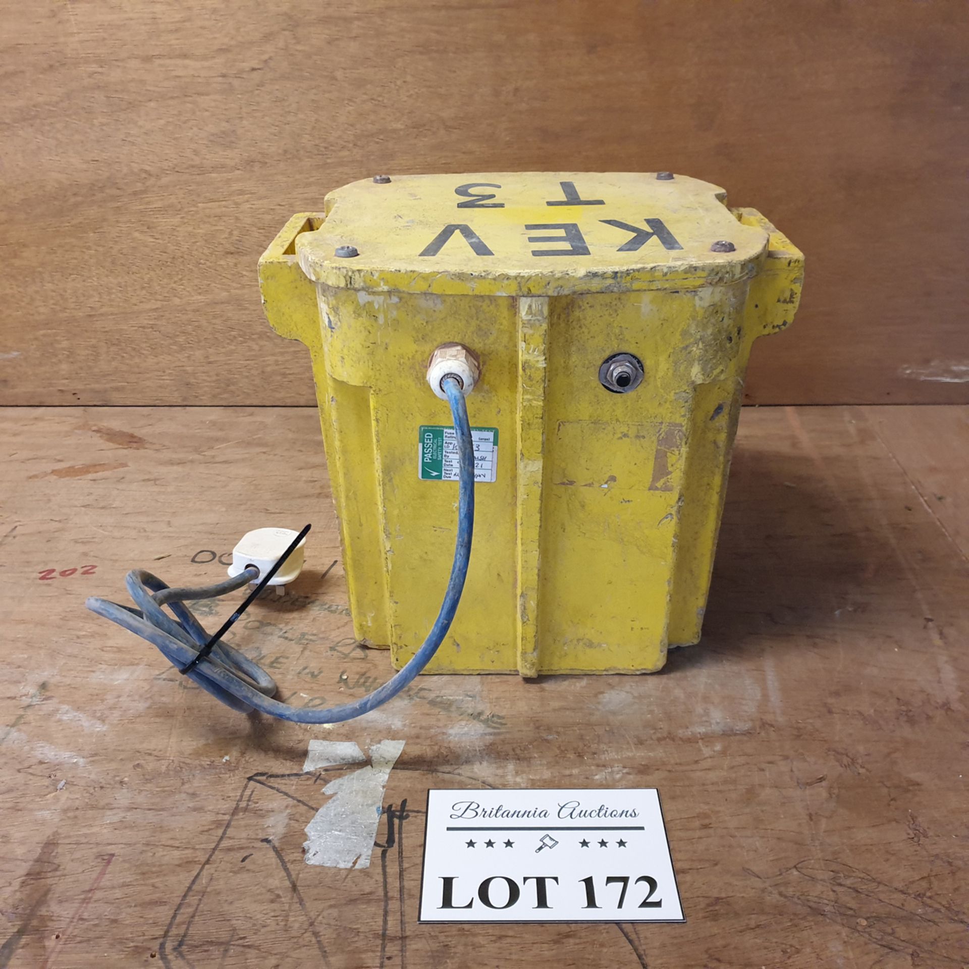 110Volt Transformer. - Image 3 of 3