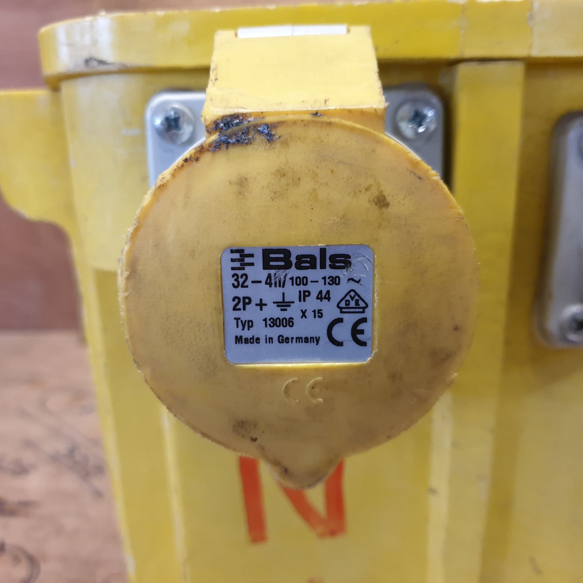 110Volt Transformer. - Image 2 of 3