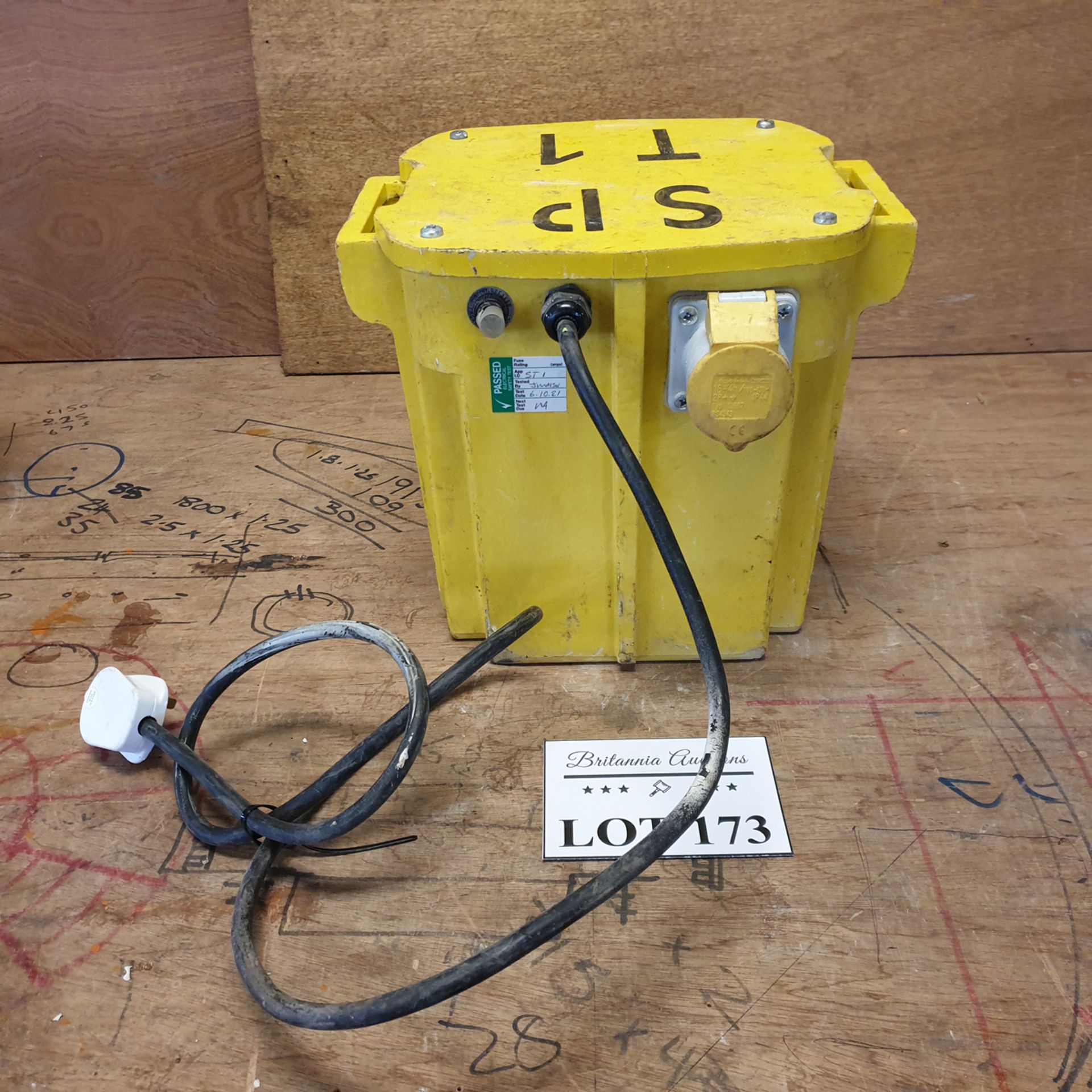 110Volt Transformer. - Image 3 of 3