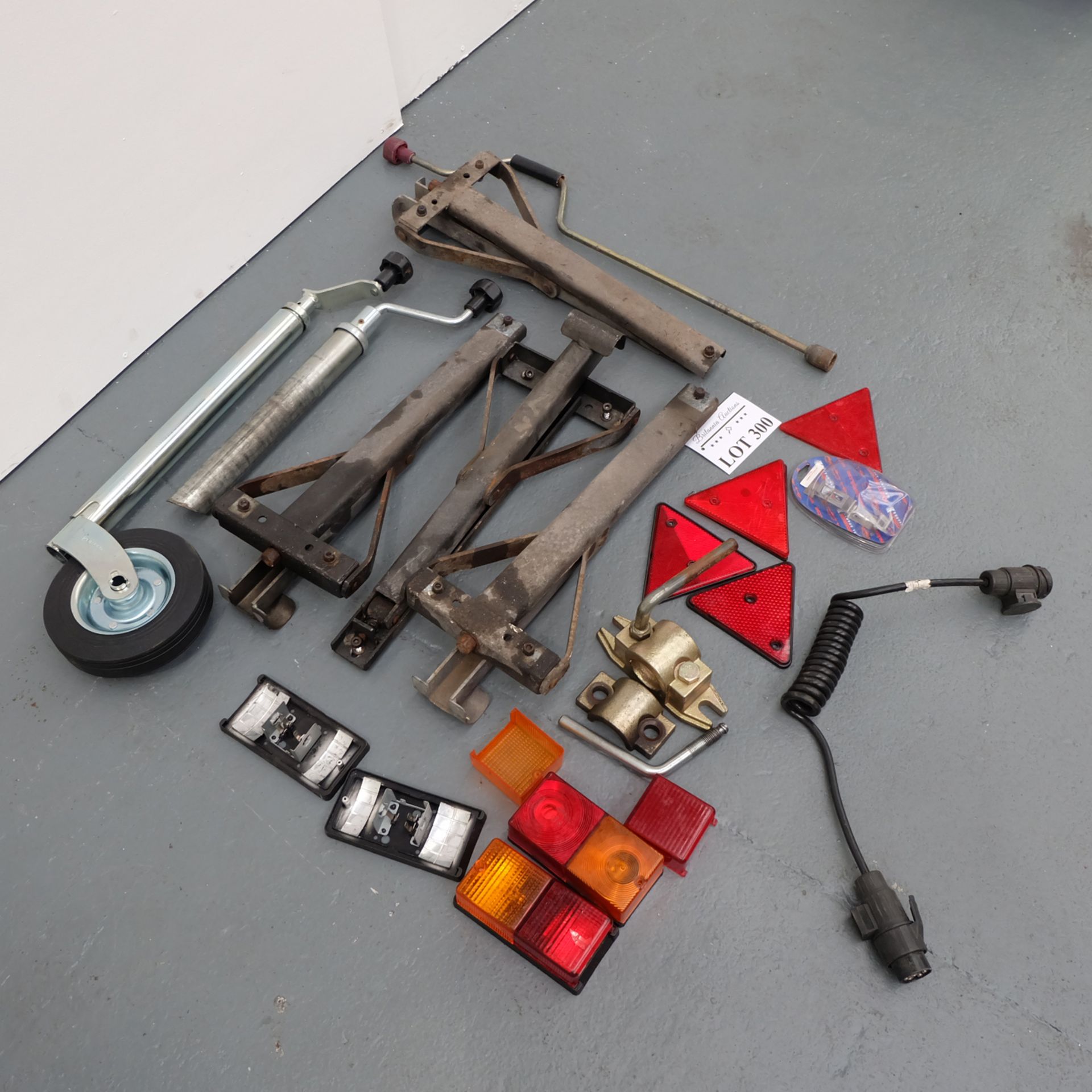 Selection of Trailor Spares as Lotted. - Image 2 of 3