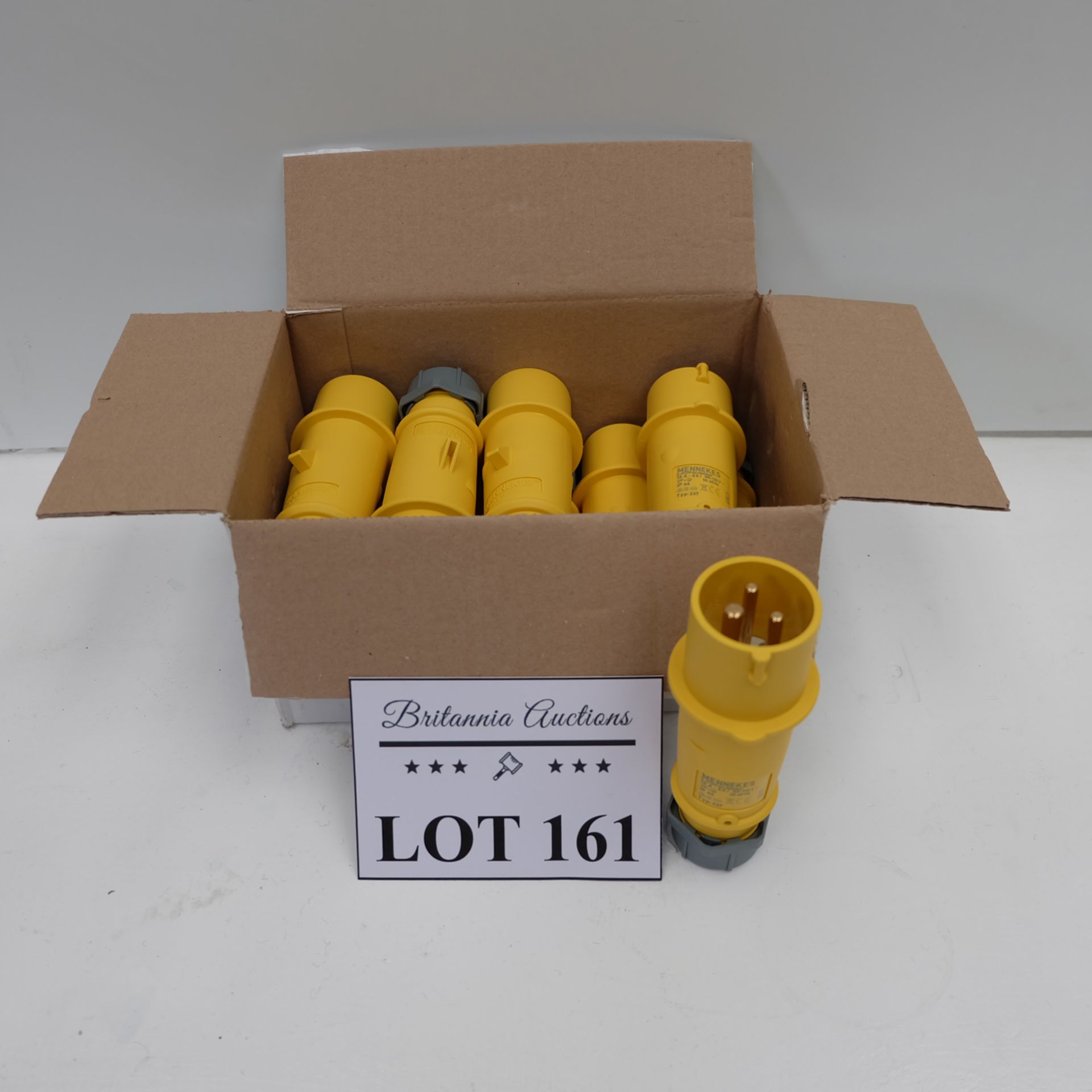 Selection of 110V Plugs as Lotted.