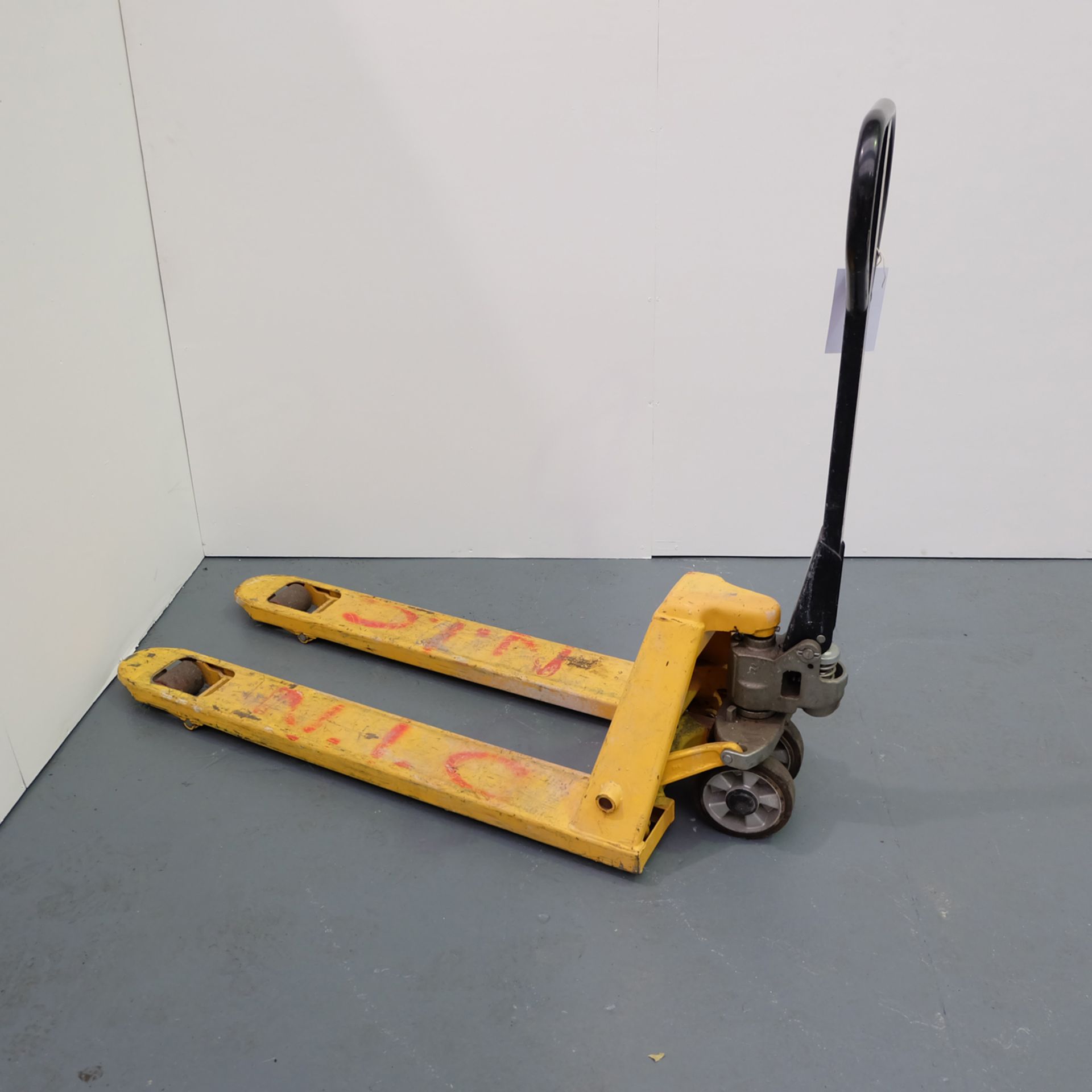 Pallet Truck. Length of Forks 45". Distance Between Forks 8 3/4". - Image 3 of 3