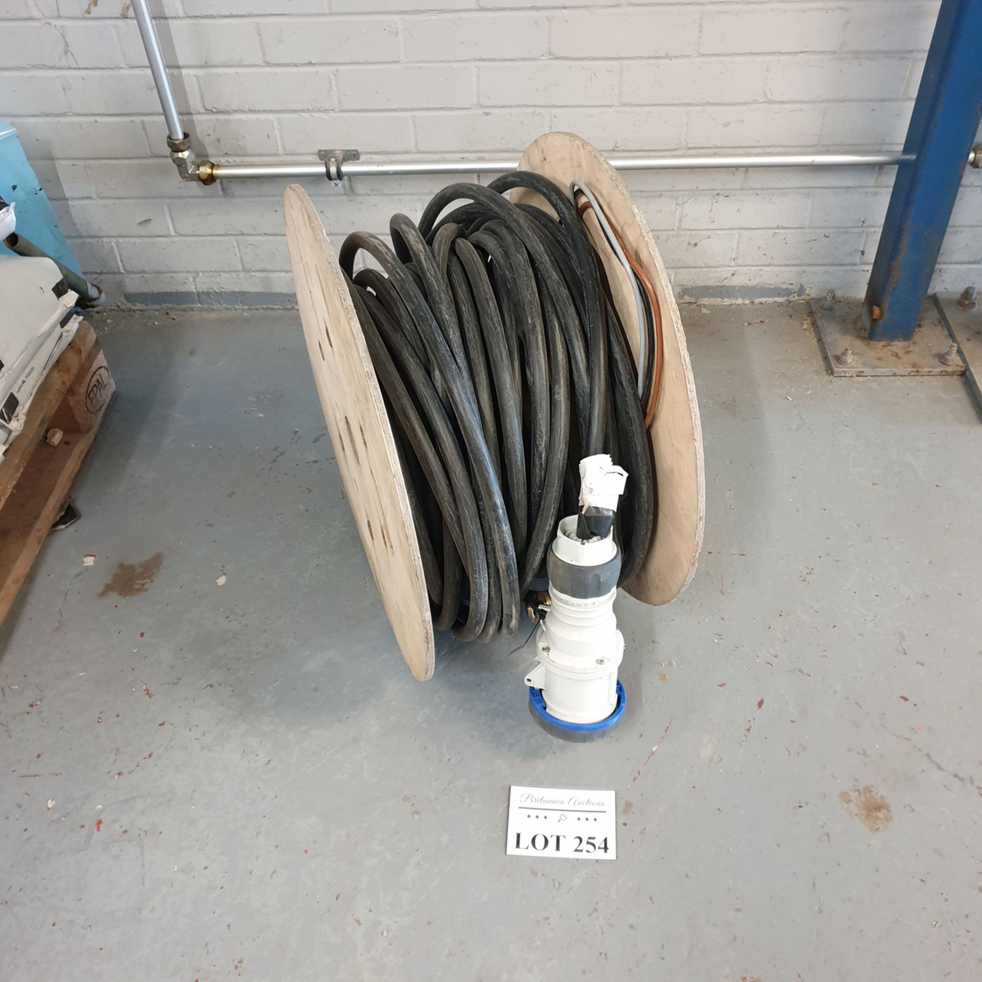 Reel of Heavy Duty Cable.