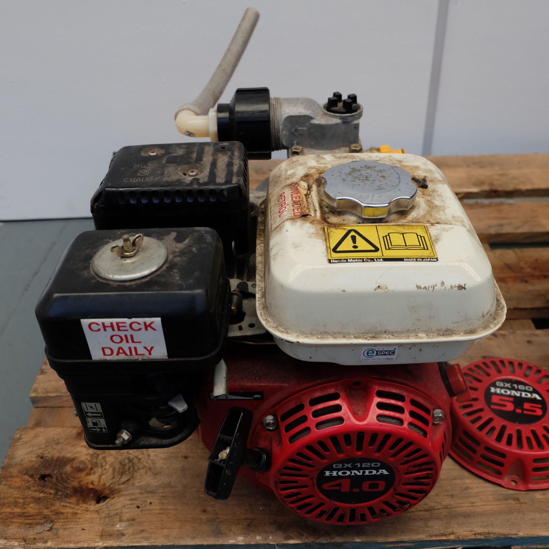 2 x Generators - Note this lot is for Spares or Repairs. - Image 3 of 7